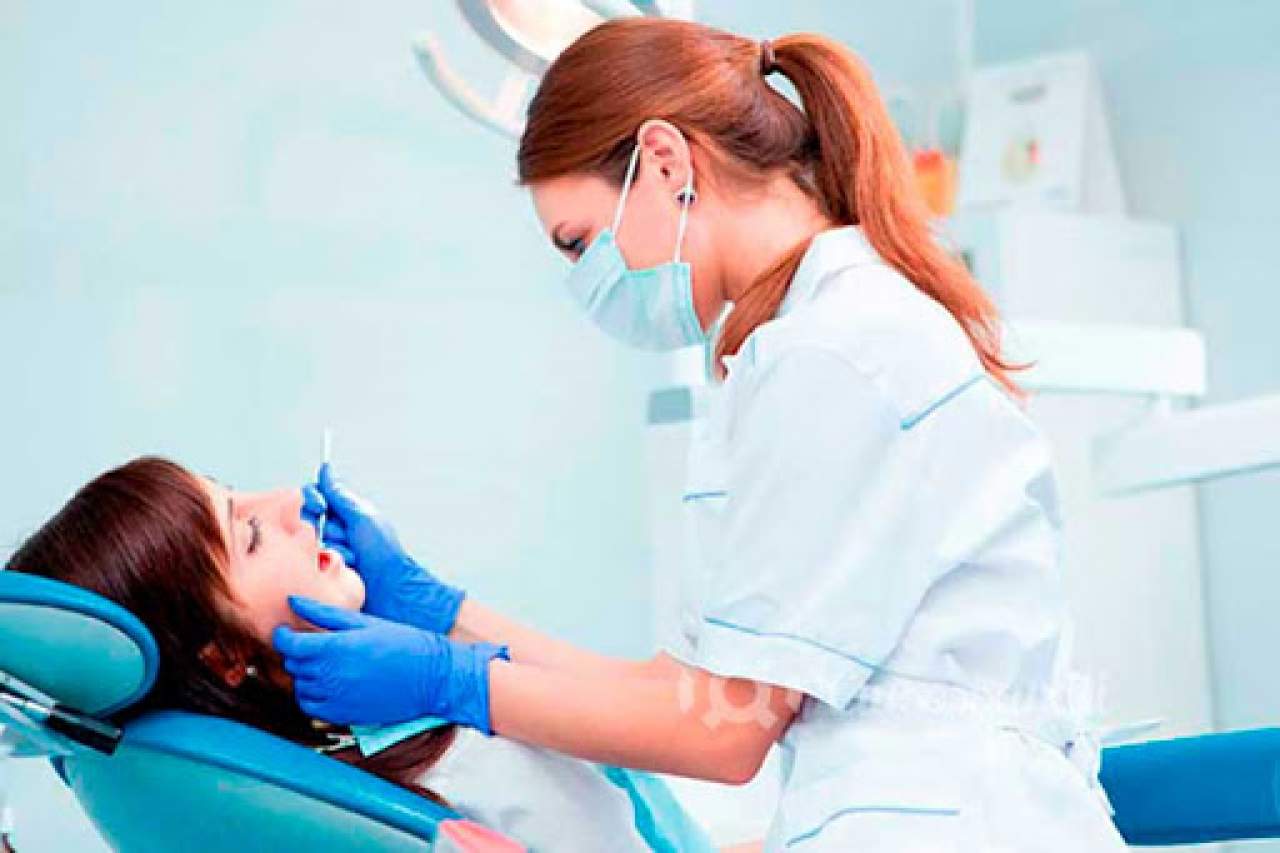 Curso odontología en Madrid de IEEF