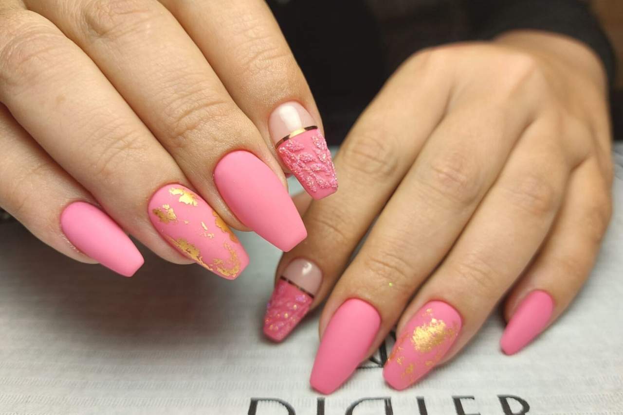 Las uñas semipermanentes en Valencia recomendadas: DID Nails & Beauty