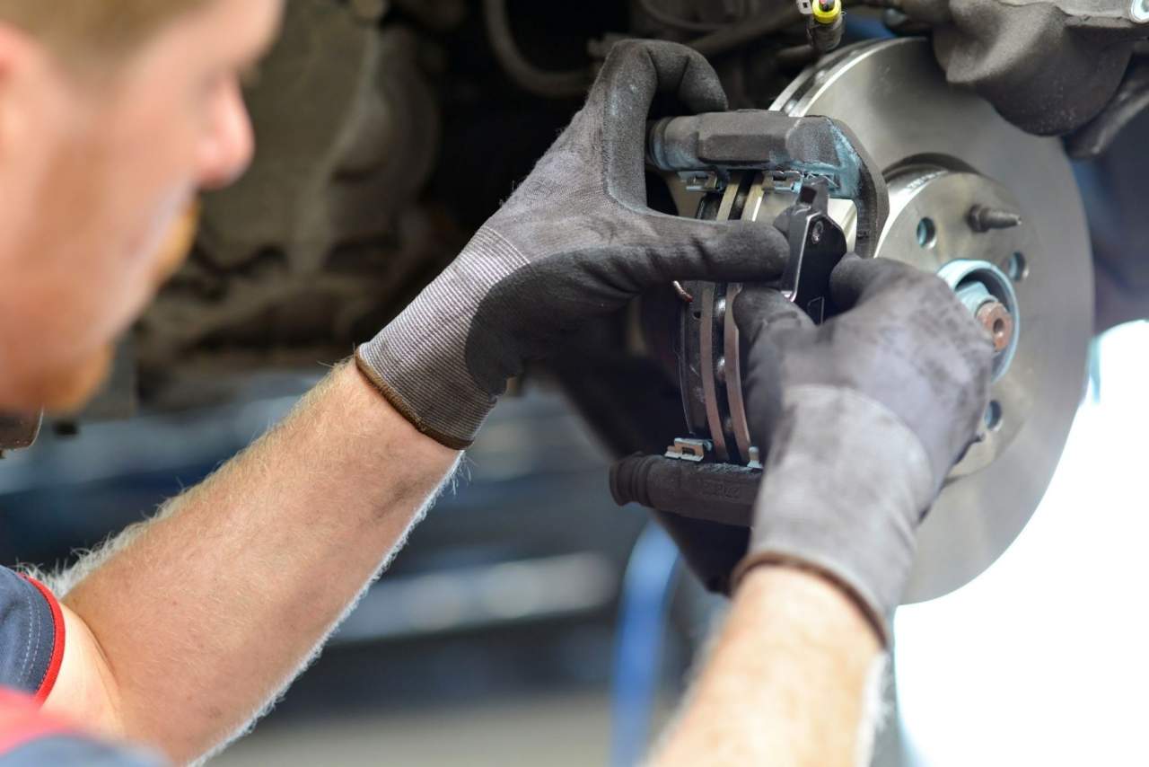 Automoción Alberdi: Taller reparación de coches en Huarte. Principales averías