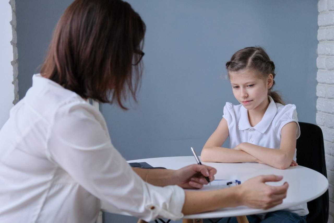 Psicólogo infantil: ¿Cómo afecta el confinamiento a los niños? Brilo Psicólogos