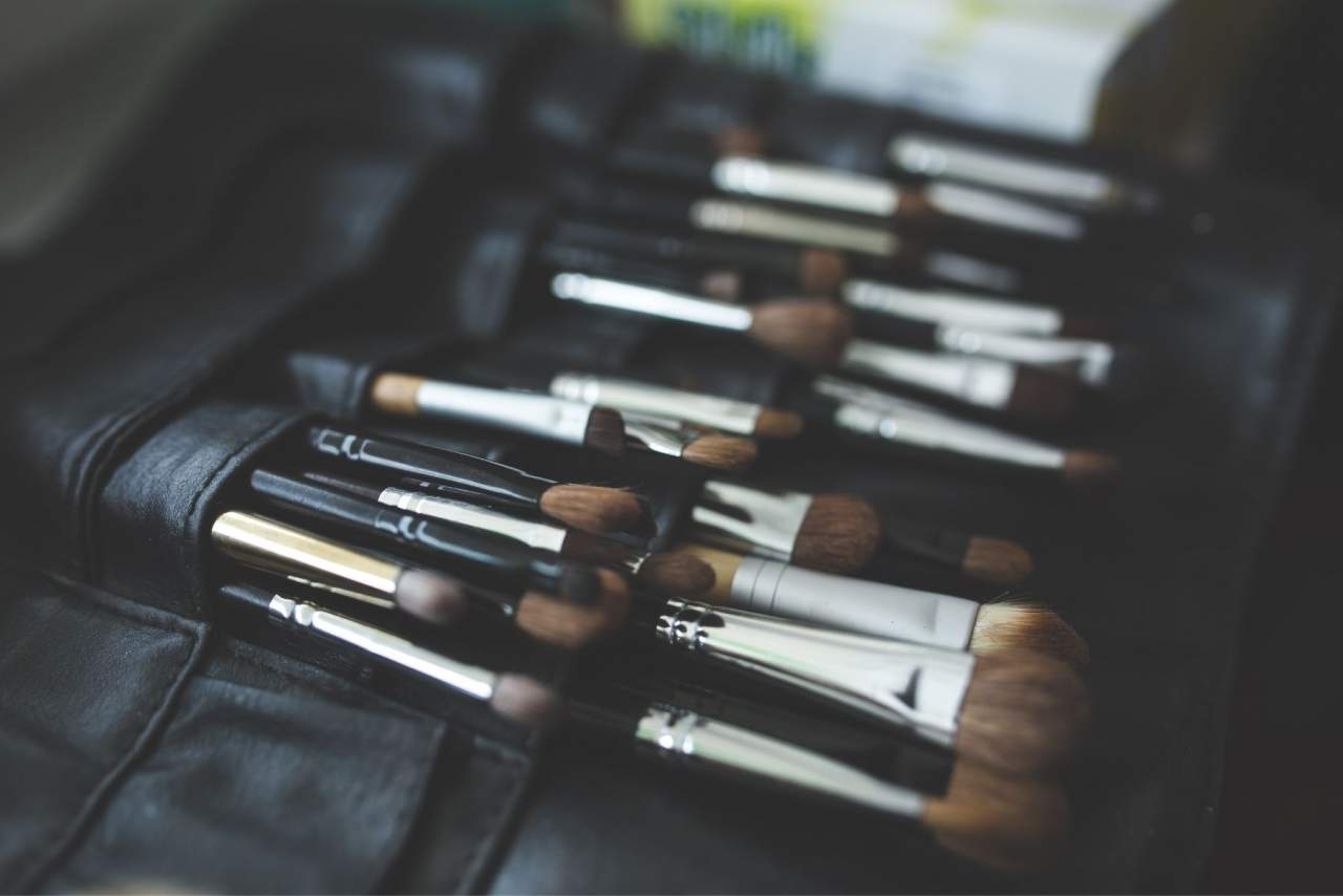 AFORROWEB: Éxito en la venta de brochas de maquillaje buenas online
