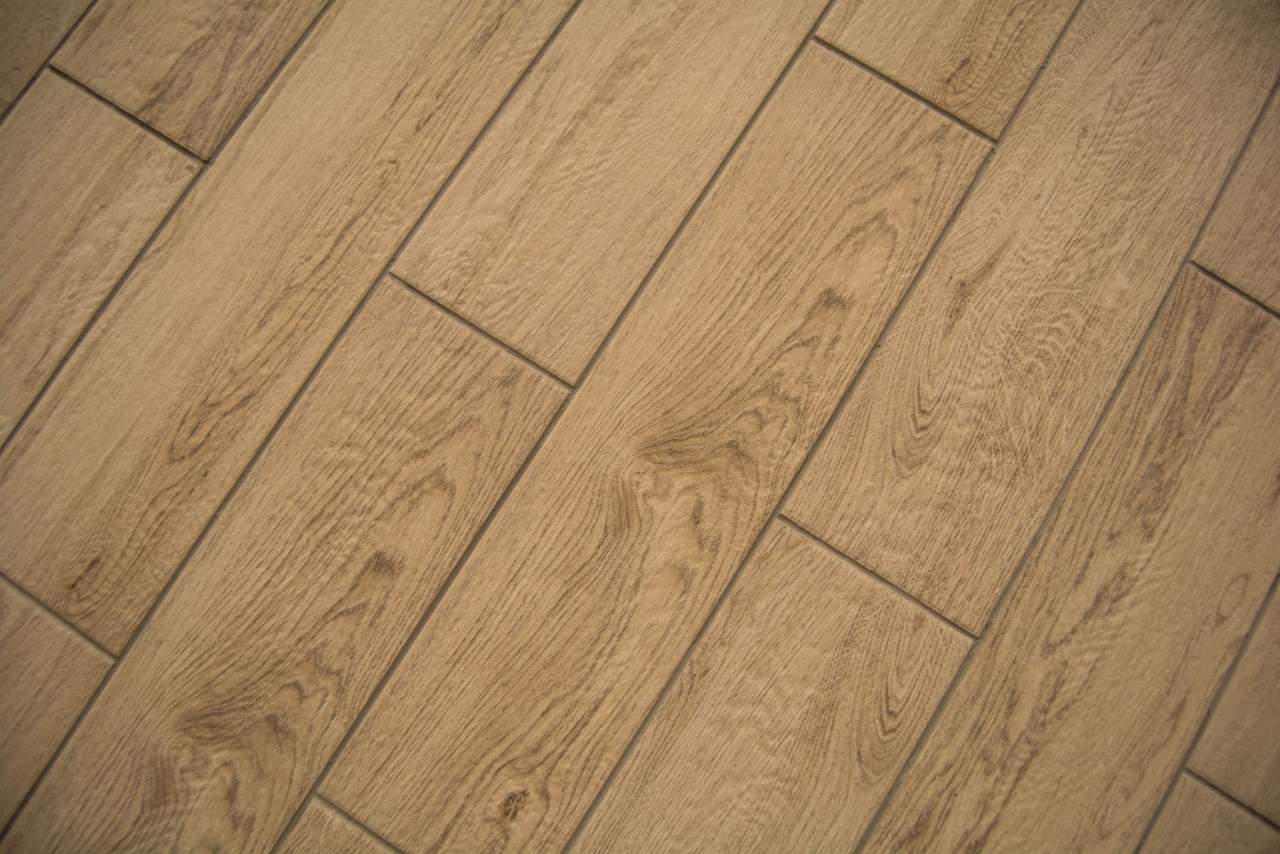 Porcela House: Porcelánico imitación madera