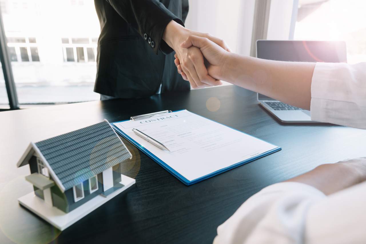La Casa Agency recomienda consultar a un asesoramiento profesional antes de la venta de un piso en la zona