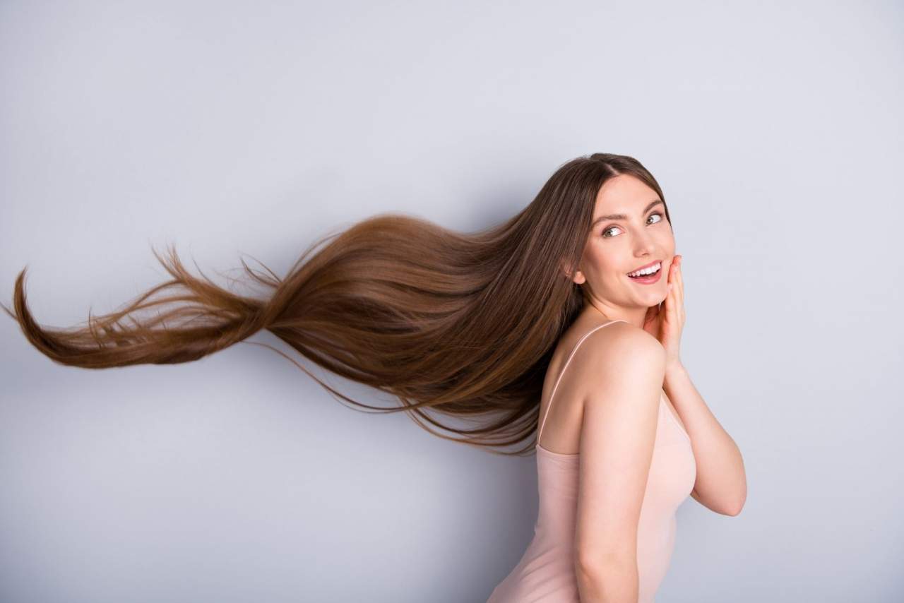 La tienda especializada en tratamientos capilares, Natura Estilo, ofrece recomendaciones sobre la nueva tendencia en la generación Z: las integraciones de pelo natural