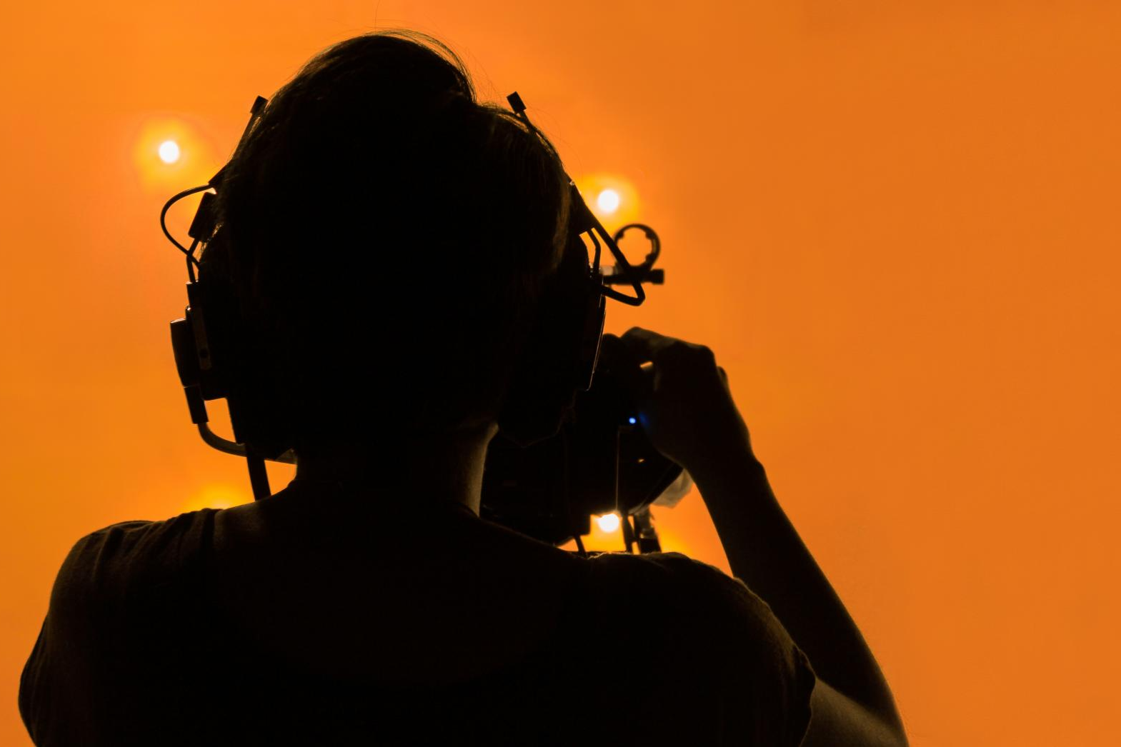 Profesionales en comunicación audiovisual: The Video Network