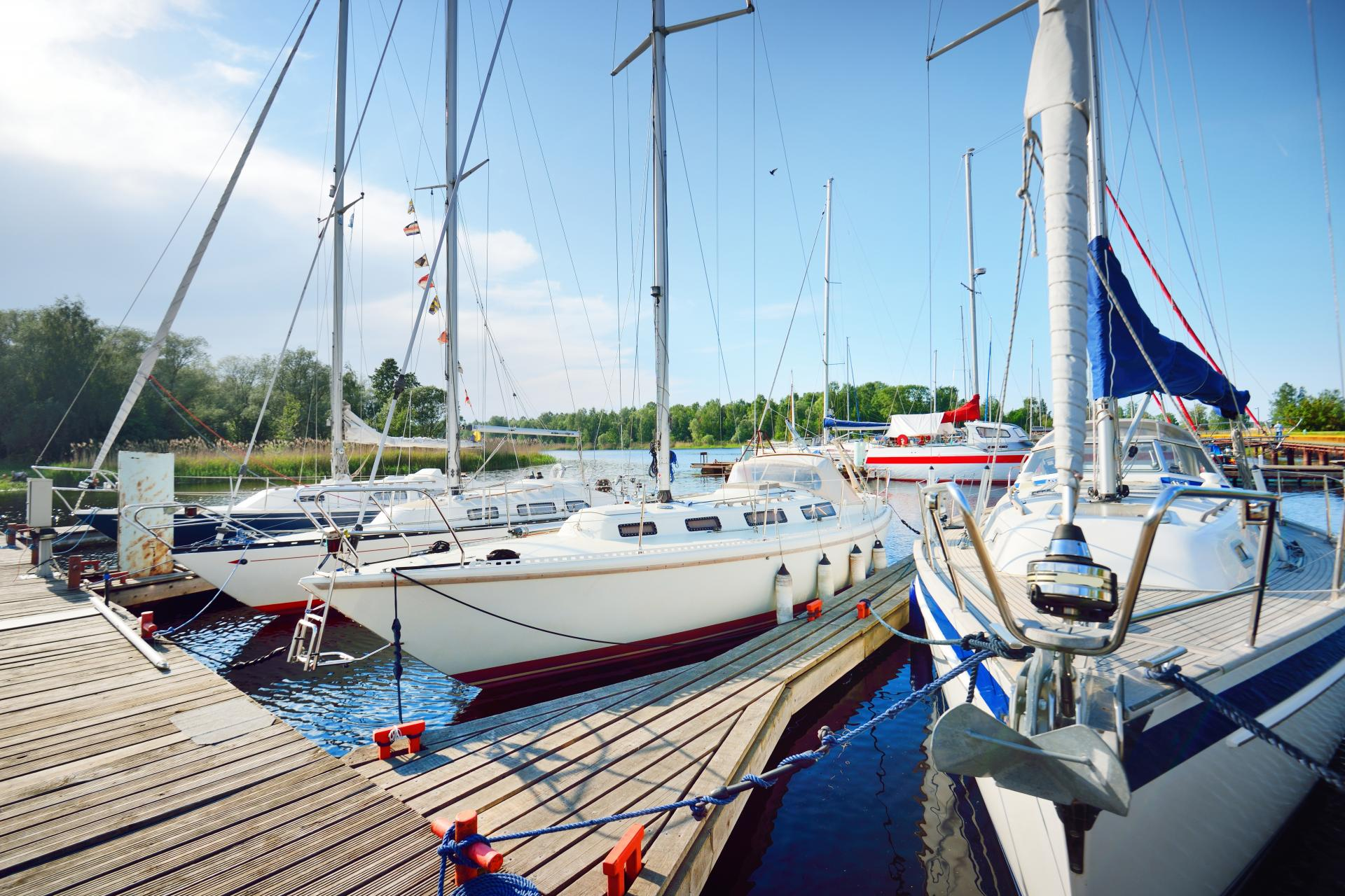 Alquilar un barco en Barcelona gracias a la compañía Gotland Charter