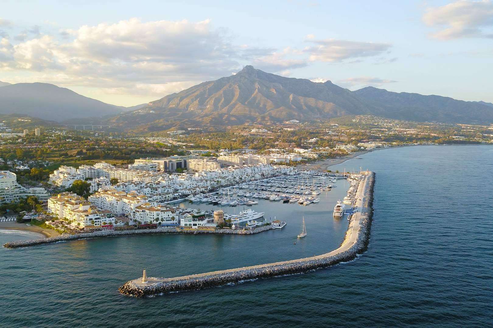Newbery Real Estate se convierte en la inmobiliaria de referencia en Marbella