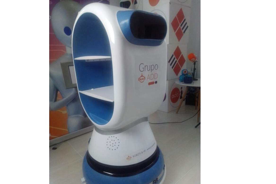Futura Vive distribuye robots para restaurantes que funcionan como camareros autónomos