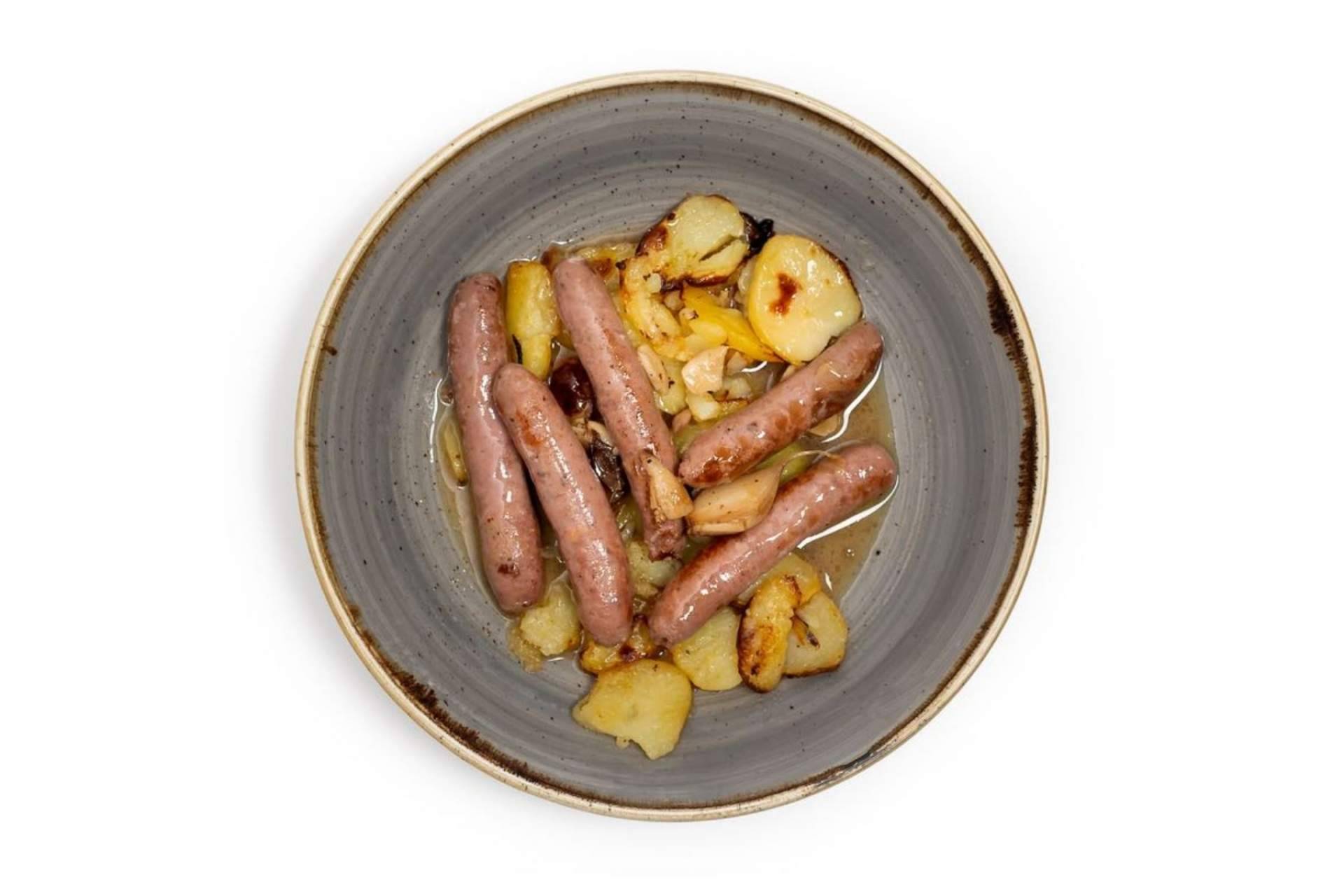 Gran variedad de platos en VENTUM, la reconocida compañía de comida a domicilio que recupera las añoradas recetas de la abuela
