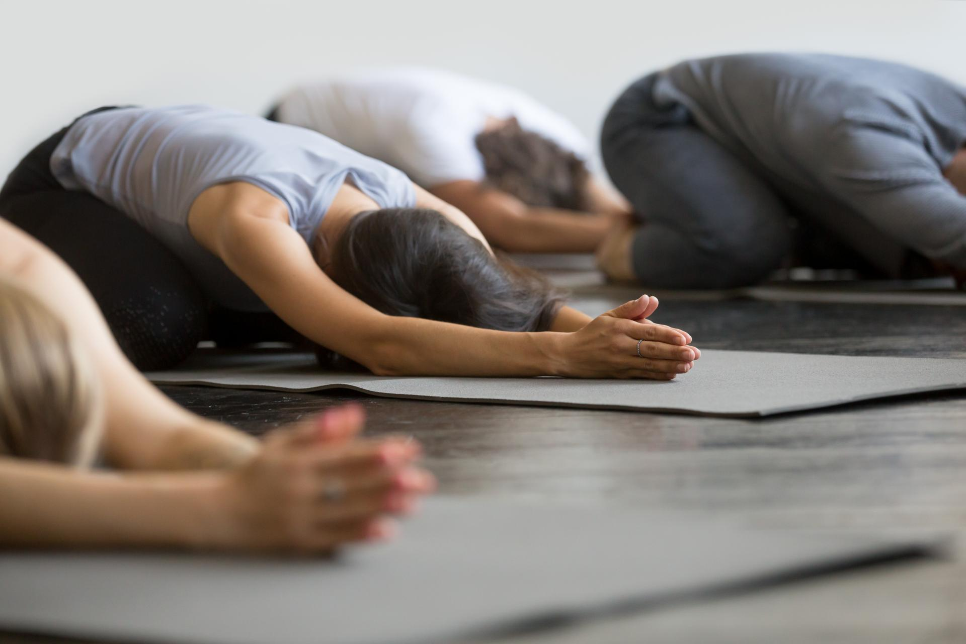 La Escuela de Yoga Nazaret Hermida permite practicar yoga online