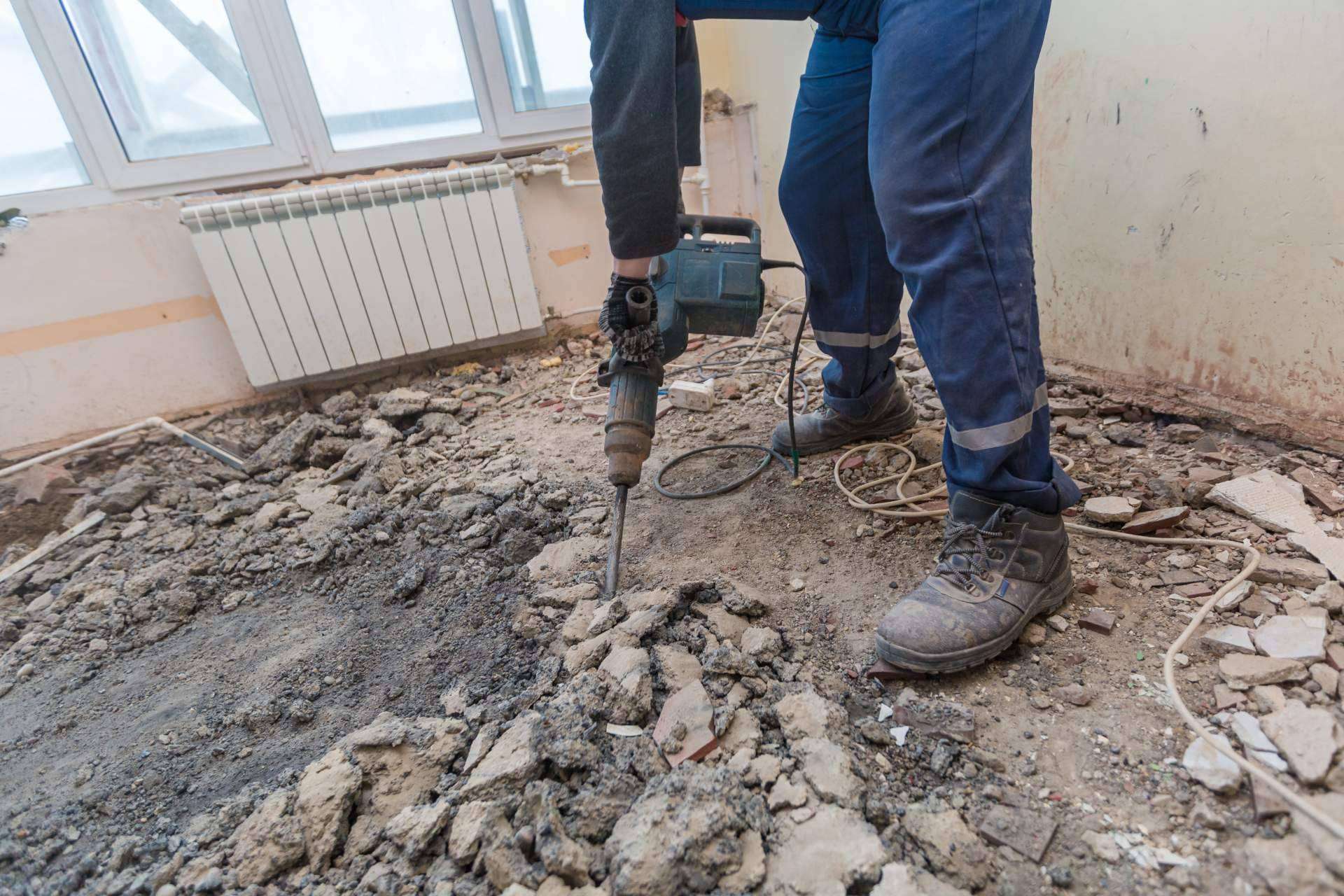 ¿Por qué Demoliciones Interiores es una de las líderes en la demolición de pisos?