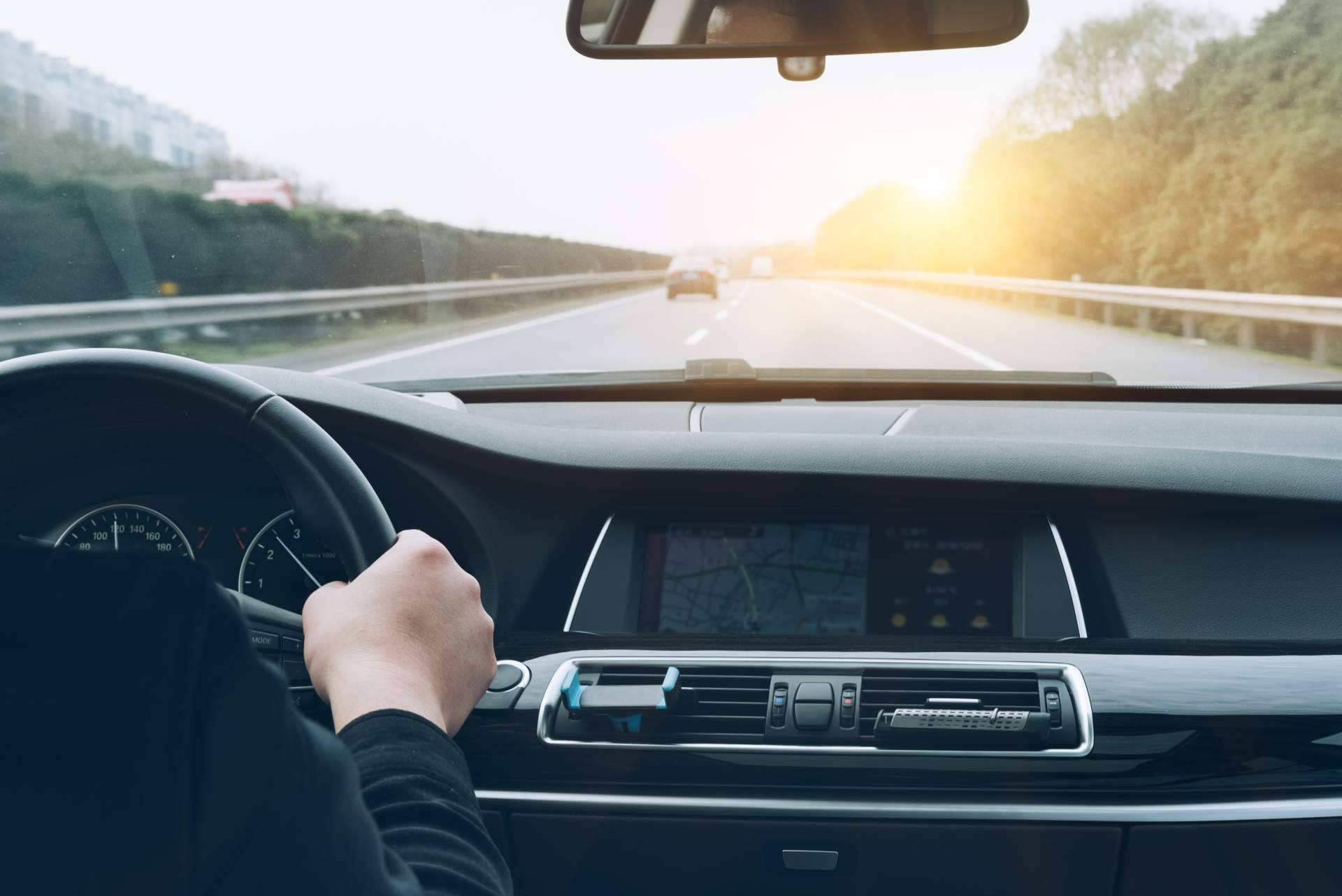 El periodo de prueba de los vehículos de  la compañía SF Motor Premium se extiende hasta los 15 días