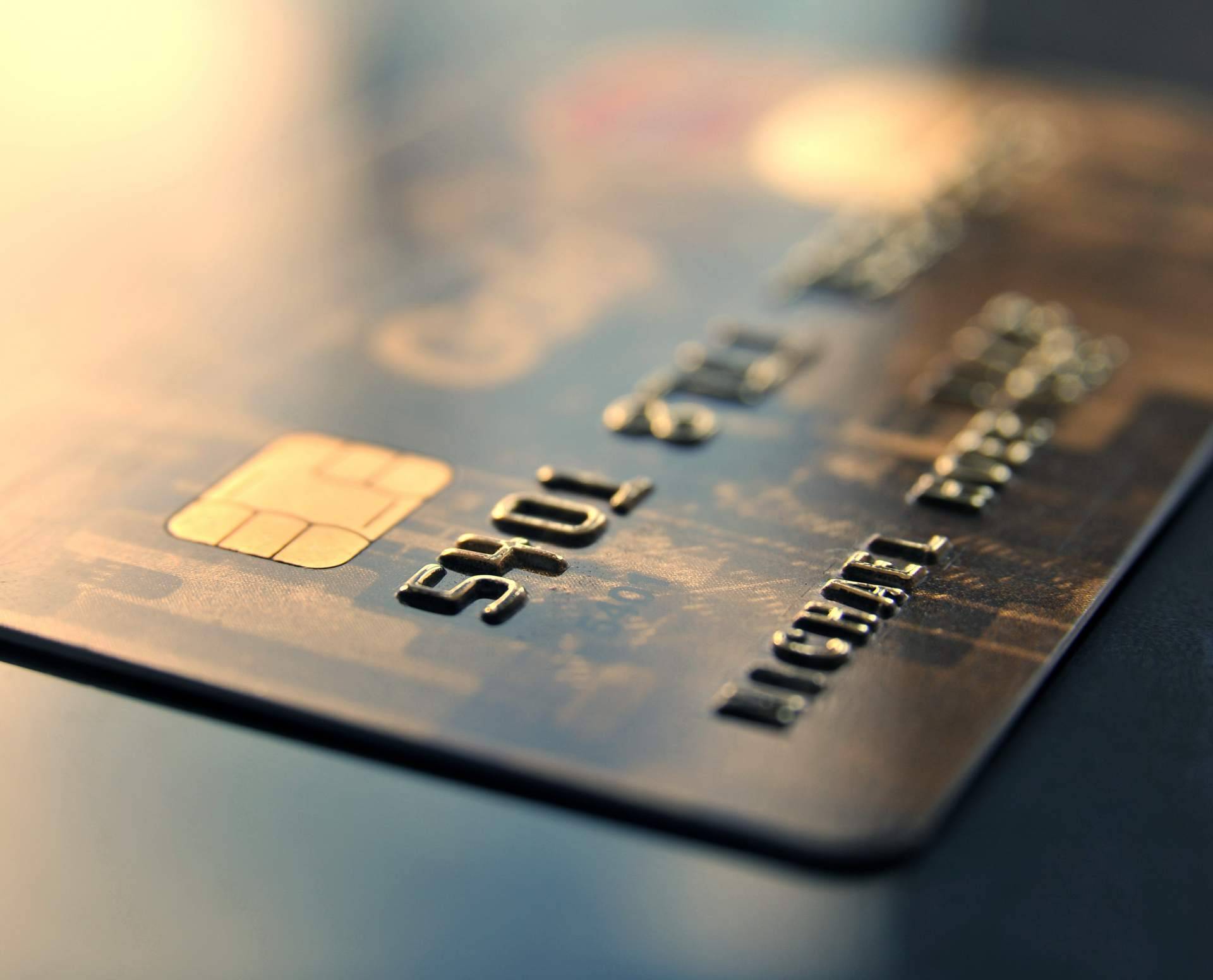 Víctimas del Crédito: la posibilidad de cancelar tarjetas de crédito cuando existen cláusulas abusivas