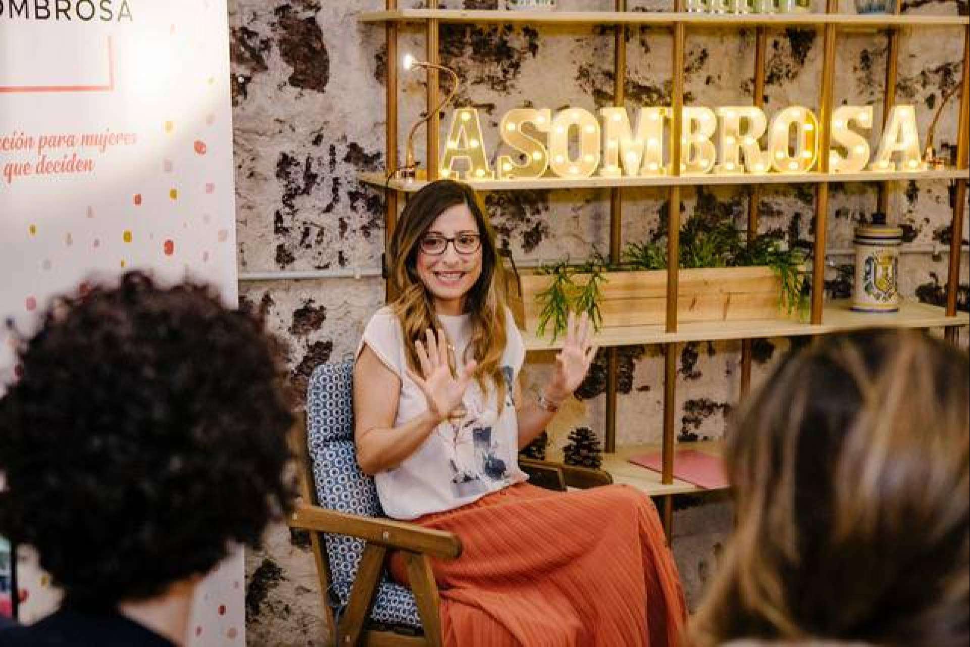 Hablar en público como habilidad para avanzar en la carrera profesional con la ayuda de Mónica Galán Bravo