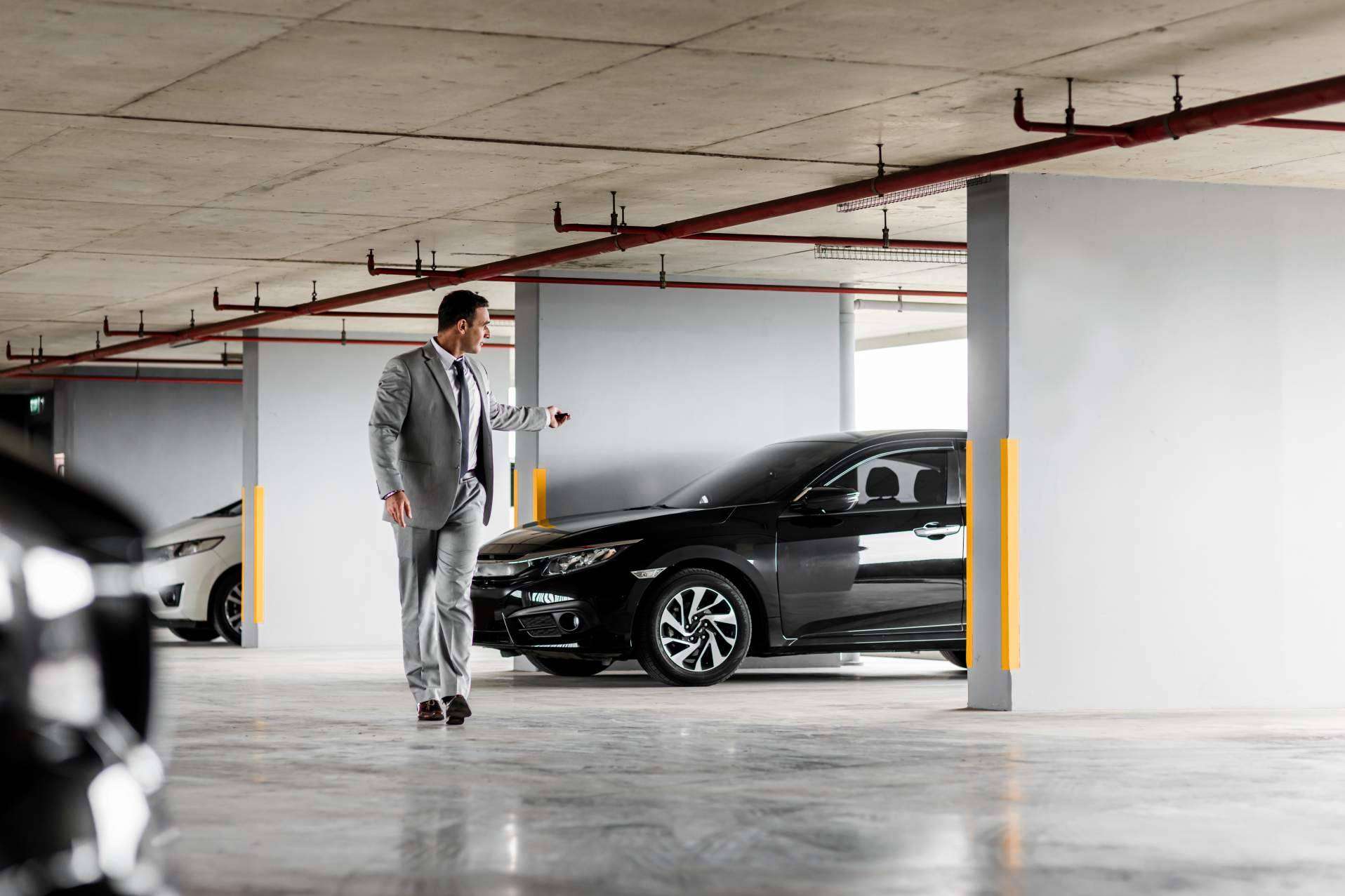 ¿Qué ventajas ofrece la reserva de parking para autónomos y empresas en Madrid?