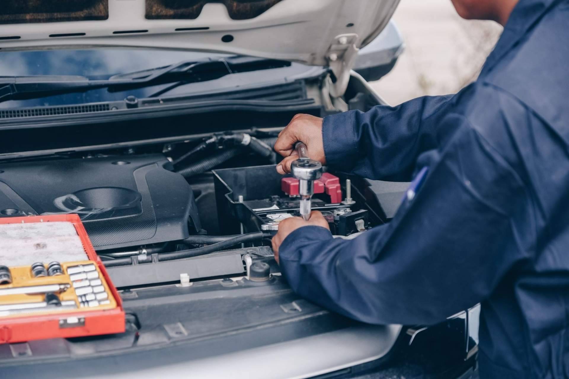 Instituto Técnico de Automoción: curso mecánica y electricidad del automóvil