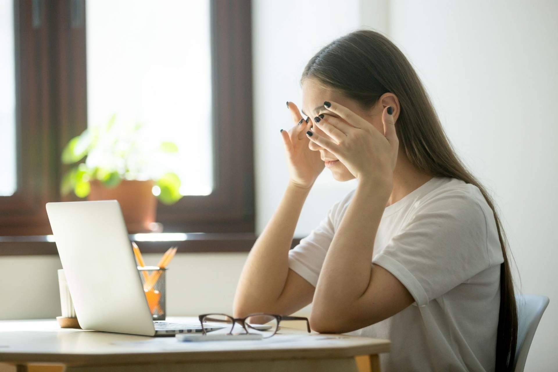 ¿Cómo puede la fisioterapia mejorar las migrañas, cefalea y ATM?: Clínica Viasalud