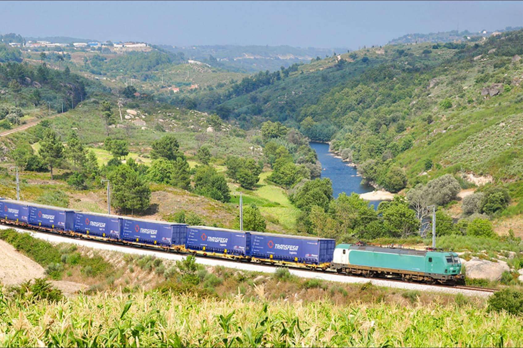 Grupo Marítima Sureste estrenará el próximo mes de octubre una conexión ferroviaria de mercancías entre Murcia y Reino Unido