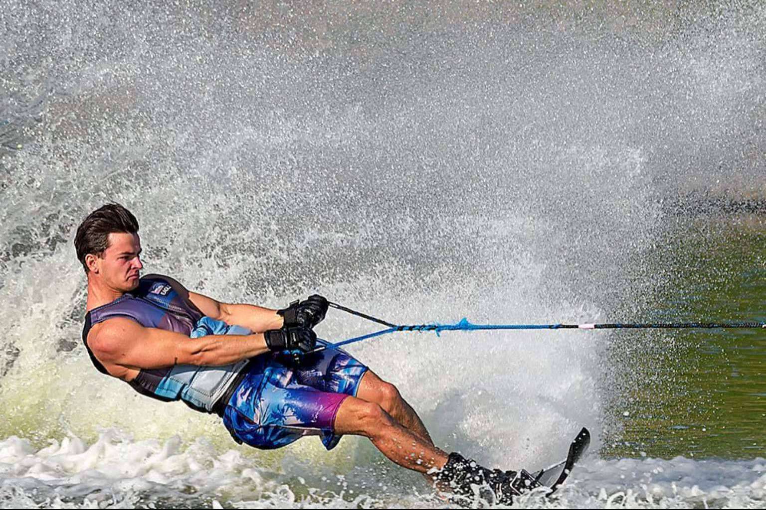 BOTASKI Seseña Waterski Complex organiza un año más en sus instalaciones el Campeonato de Europa de Esquí Náutico IWWF