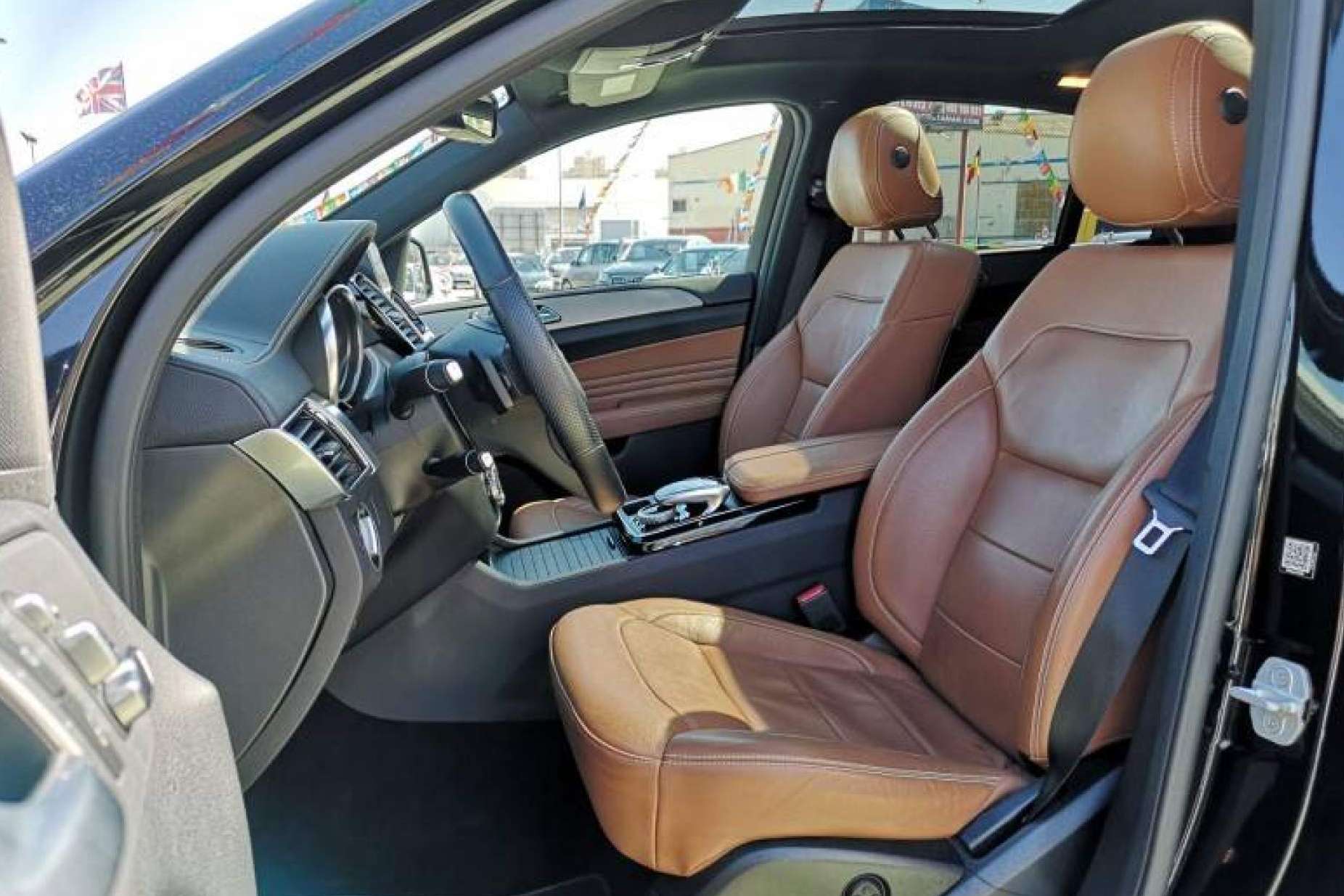 Alquilar Mercedes GLE Coupe o alquilar AUDI R8 Spyder en Rent Car Deluxe