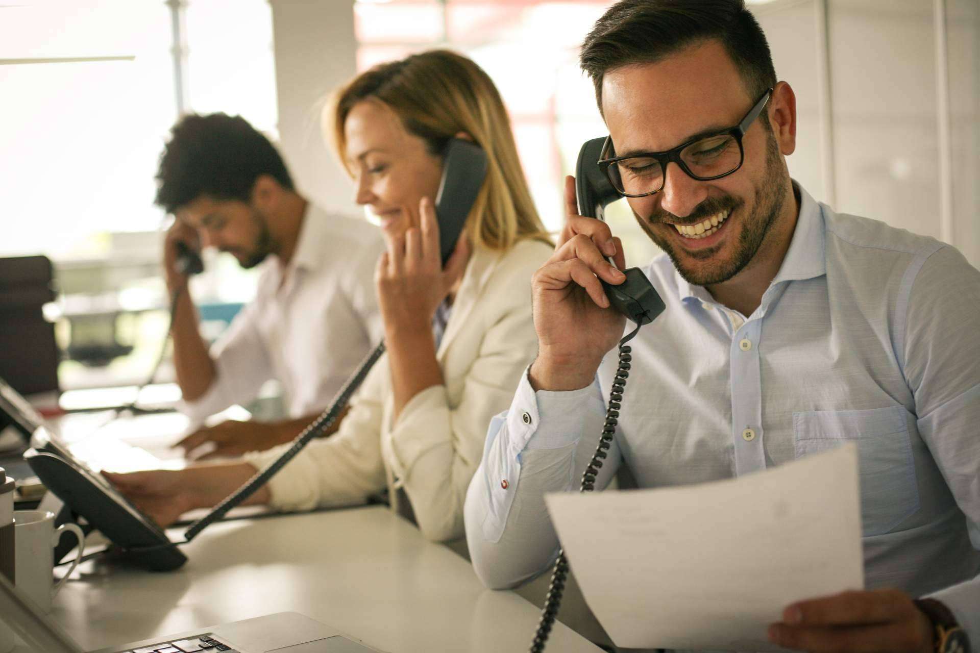 ¿Cómo obtener los mejores servicios en telefonía, energía y la Ley de Protección de Datos? Pafercom