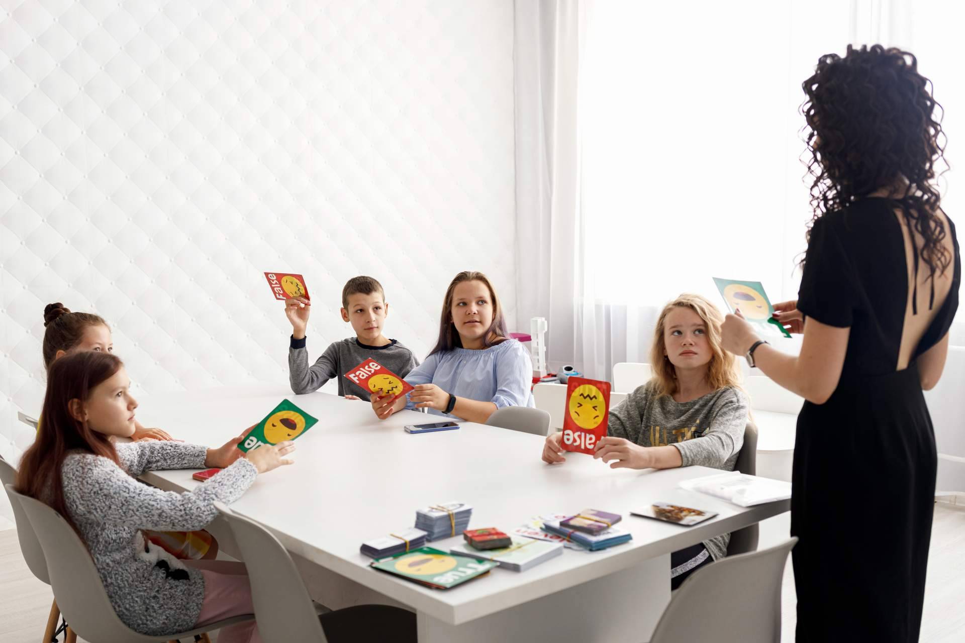 Ale Kids son las academias de inglés en Marbella que permiten aprender el idioma de forma didáctica y divertida