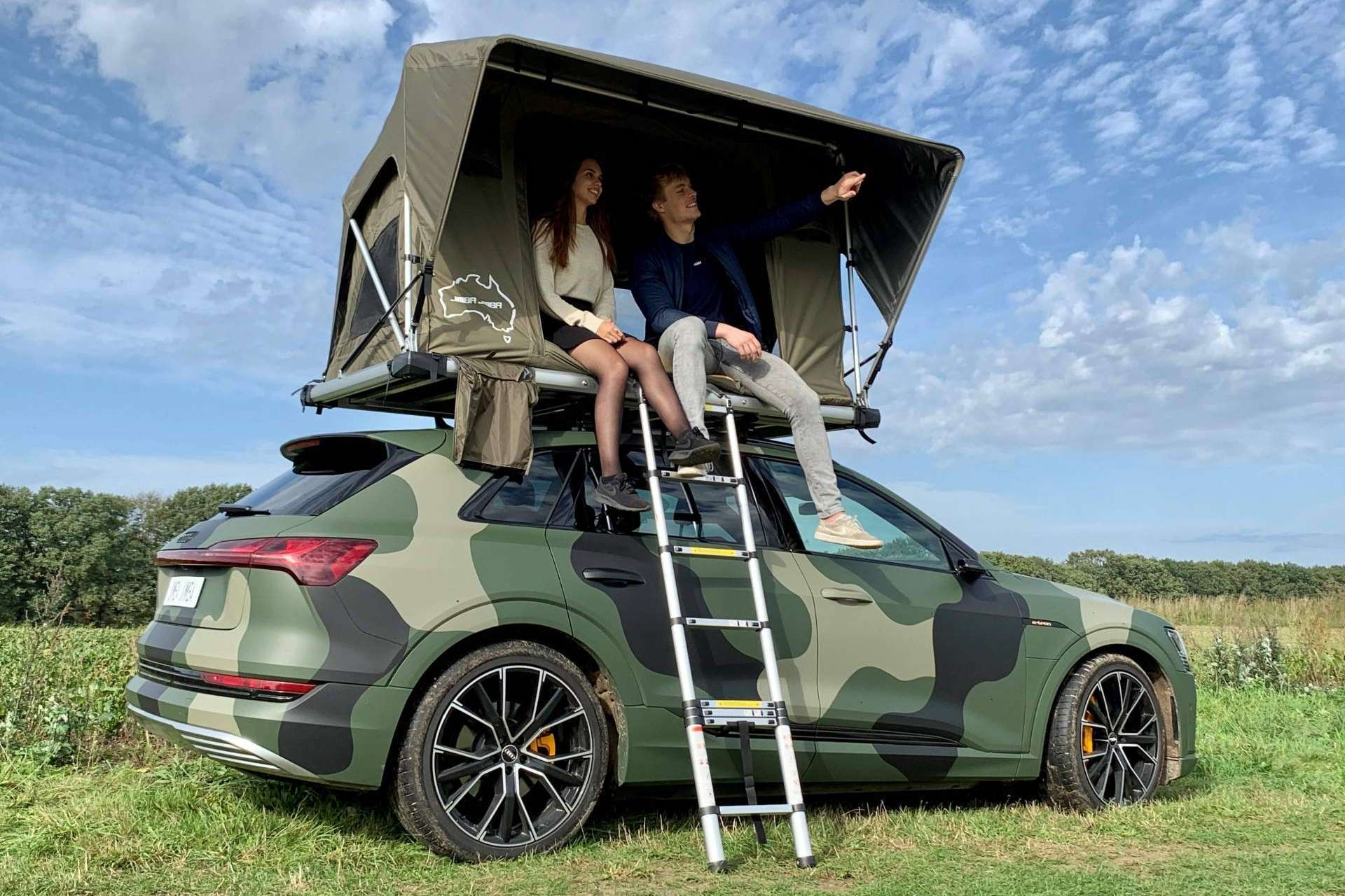 Viajar con una tienda de techo de la mano de Foxcamper