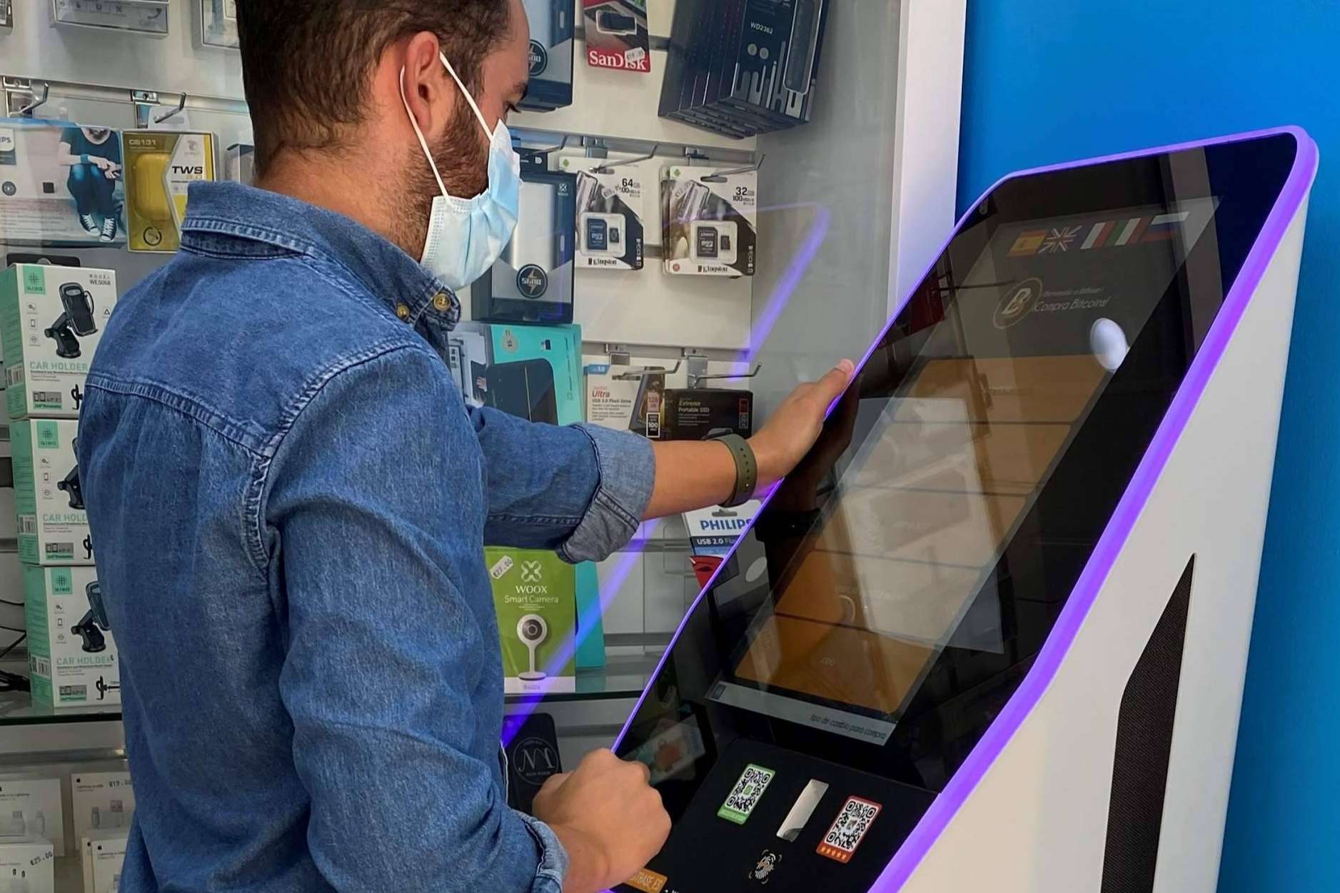 Comprar criptomonedas en el cajero Bitcoin en Sevilla situado en Reparación iPhone Sevilla