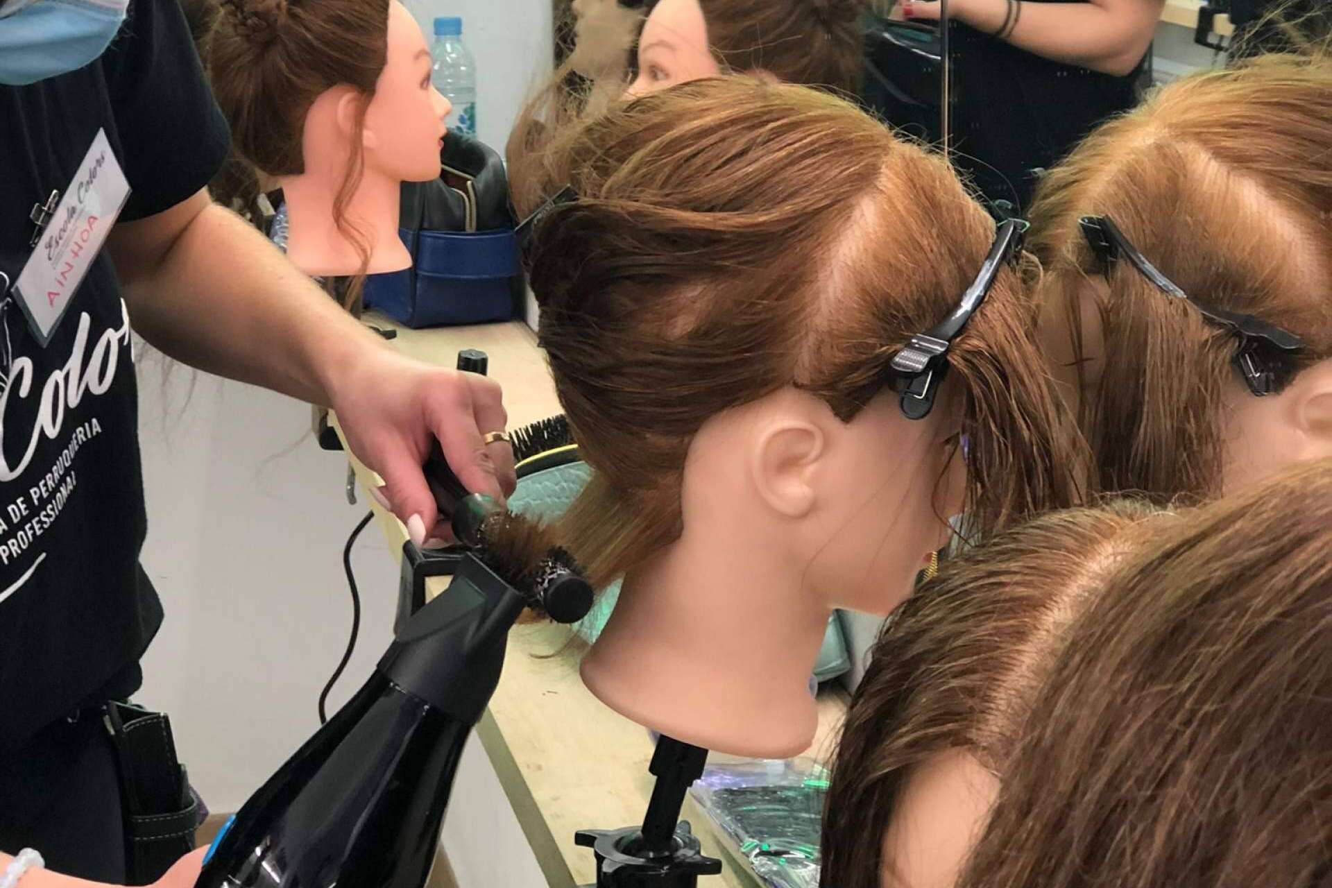 Academia Colors: un modelo de franquicia con numerosas ventajas para el sector de la peluquería y la estética
