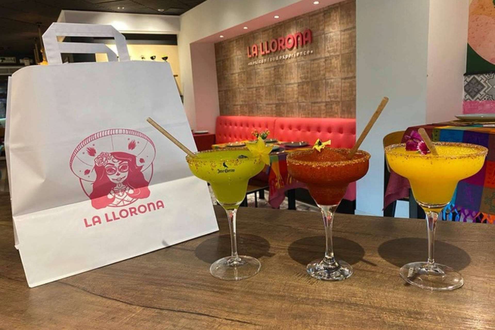 El popular cocktail Margarita del restaurante mexicano La Llorona