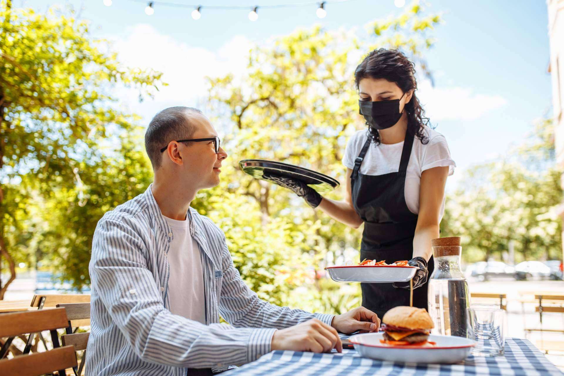 ¿Cuál es la historia del menú del día? Cafetería Las Palmeras