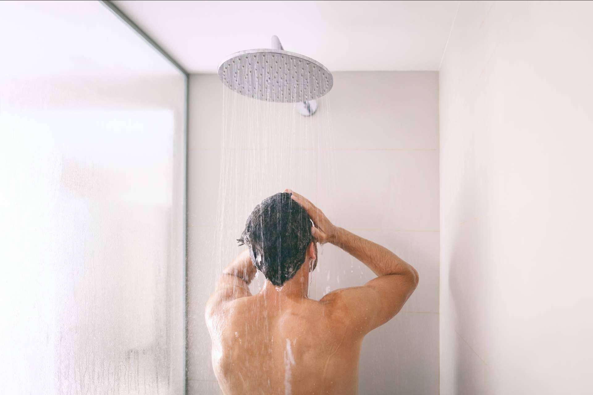 ¿Cuánto dinero cuesta cambiar la bañera por ducha? Presupuestos Gratis Online