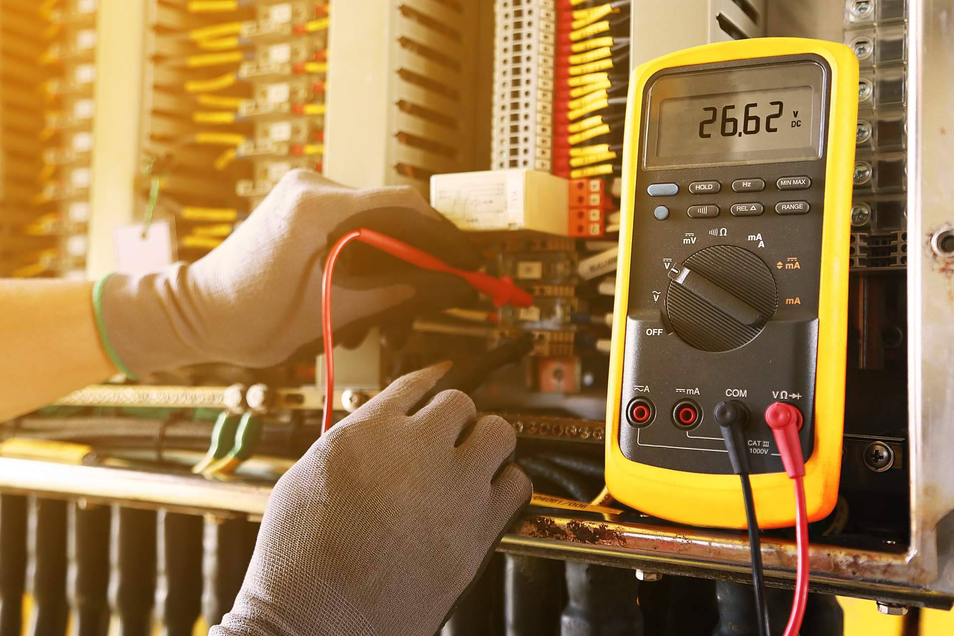 Ecoluz Eléctricas, a favor del uso de las energías renovables y las placas solares