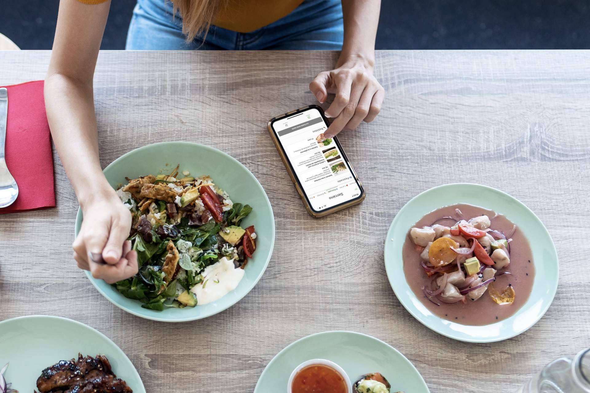 Pedir con el móvil dentro de un restaurante, la nueva tendencia en la hostelería que llega de la mano de Order In