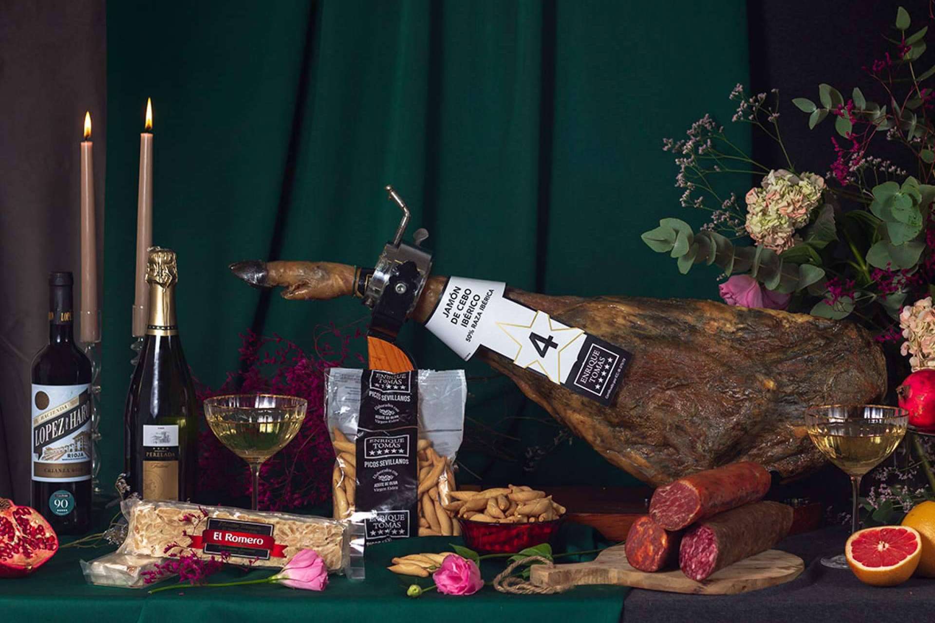 Comprar jamón de bellota ibérico para hacer el regalo perfecto en las celebraciones gracias a Enrique Tomás