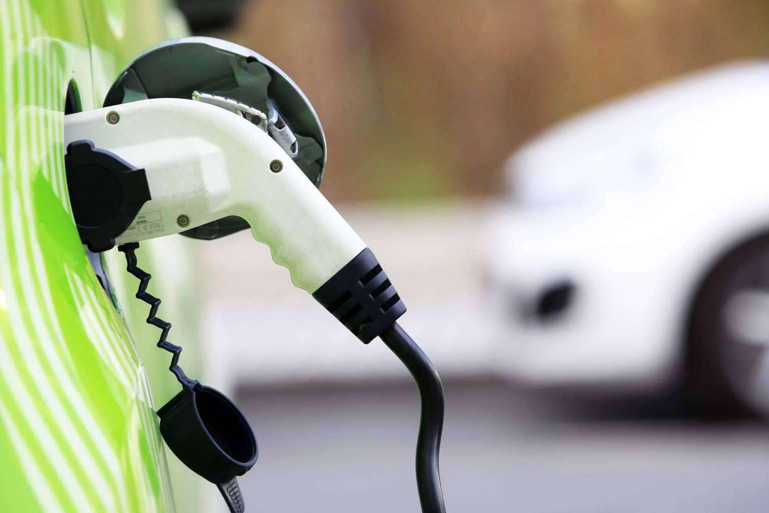 Puntos de recarga para vehículos eléctricos en viviendas unifamiliares, el servicio de Enchufamos Tu Coche