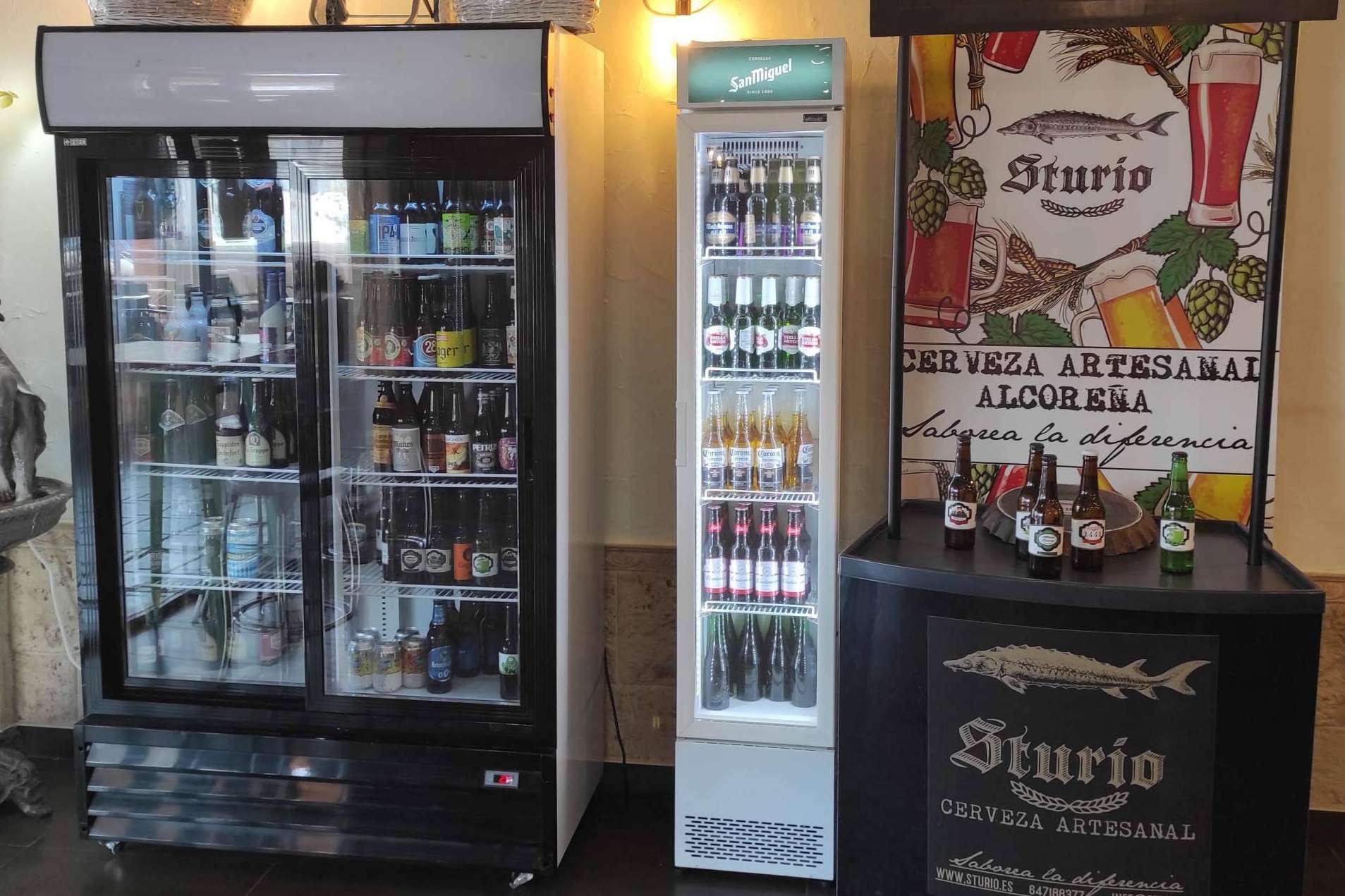 La experiencia de degustar una gran variedad de cervezas artesanas e internacionales en Elixyr Beer Bar