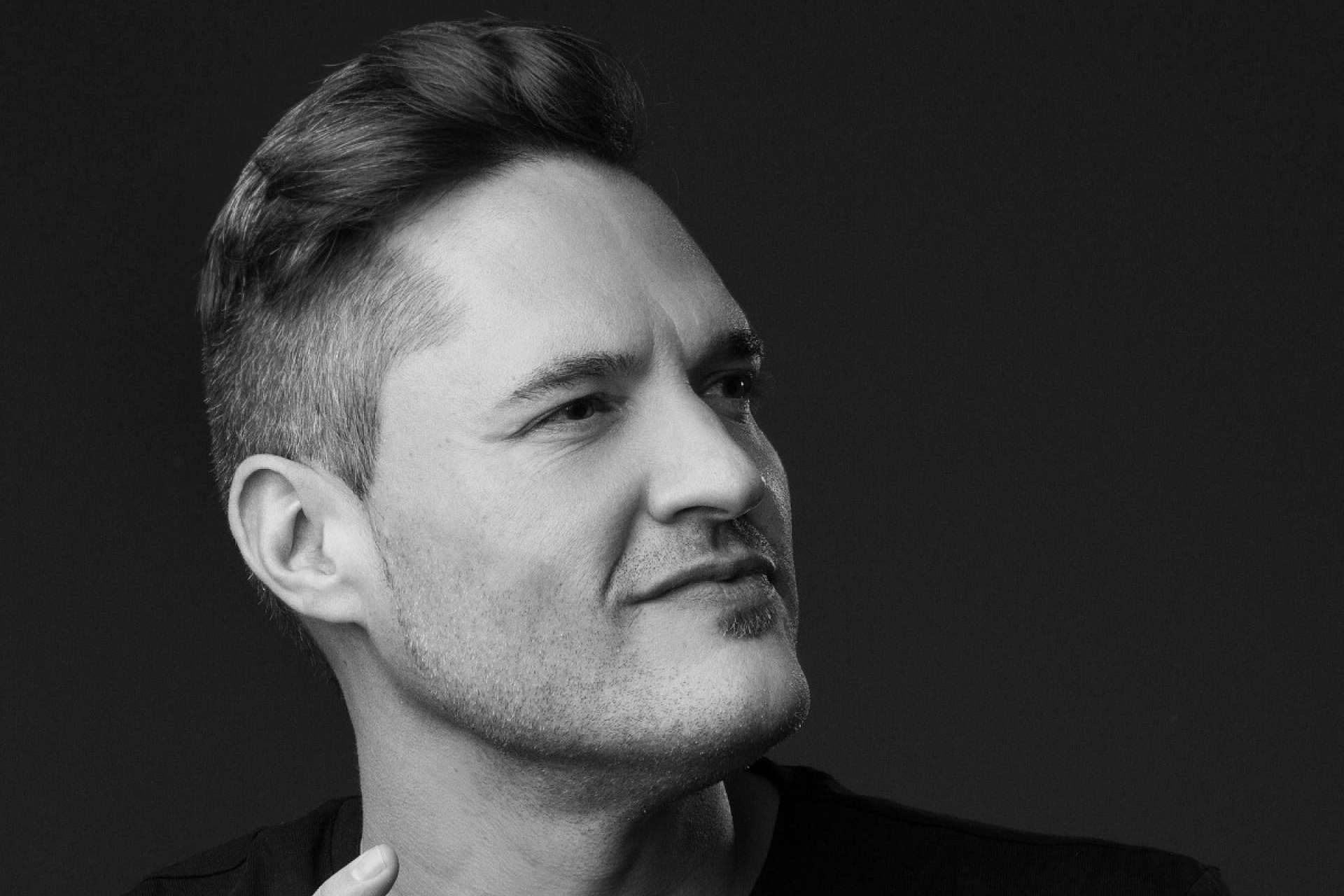 Entrevista al DJ Ivan Jimenez sobre sus orígenes musicales y su nueva producción Lay Me Down