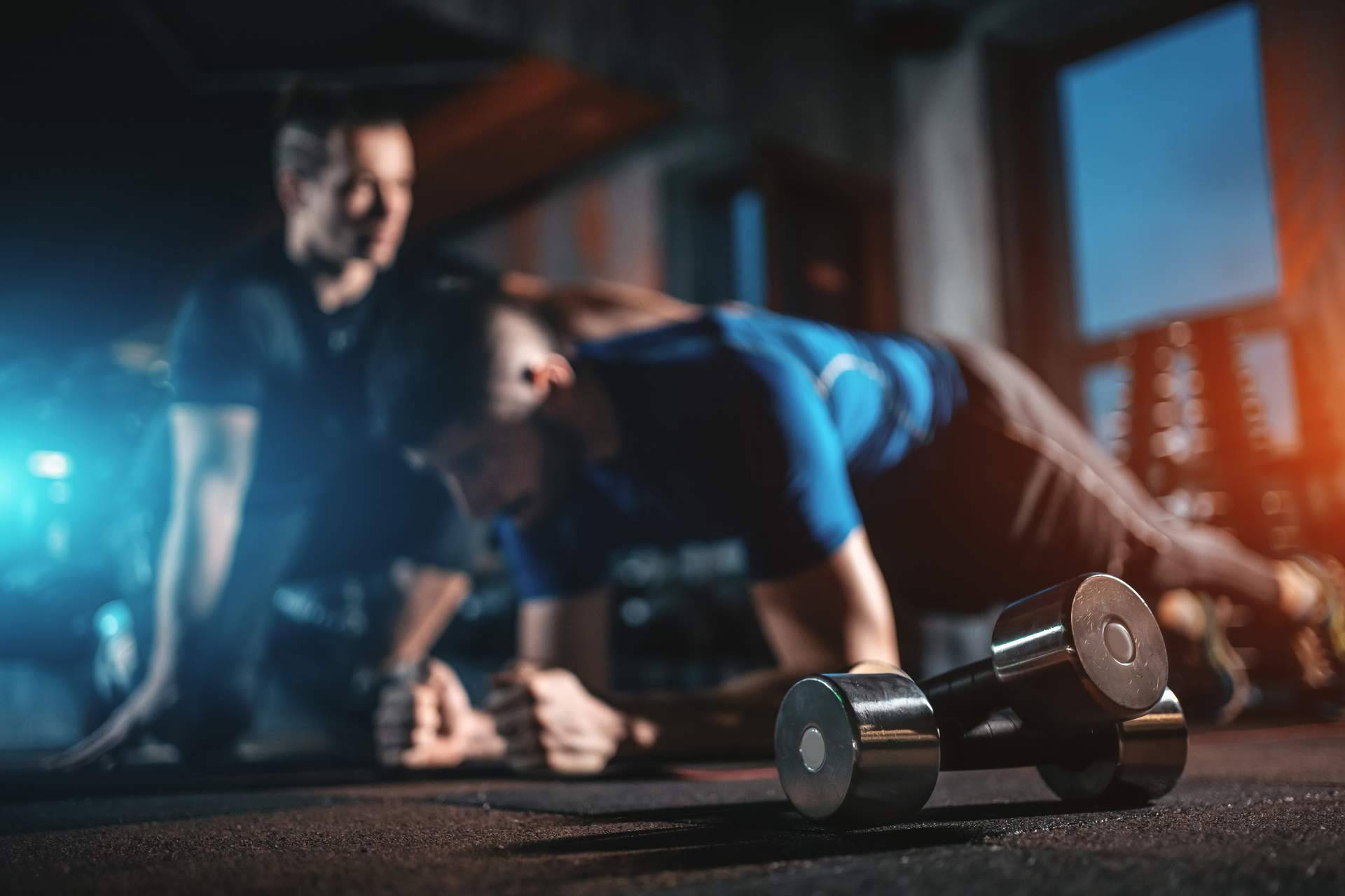 Alcanzar los objetivos físicos de cada persona a través del servicio de entrenamiento personal en Malasaña de Ren Coach