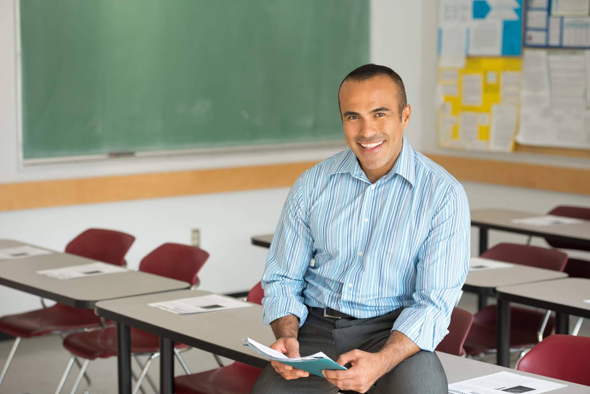 ¿Cuál es la metodología de Kadoora para aprobar una oposición de educación?