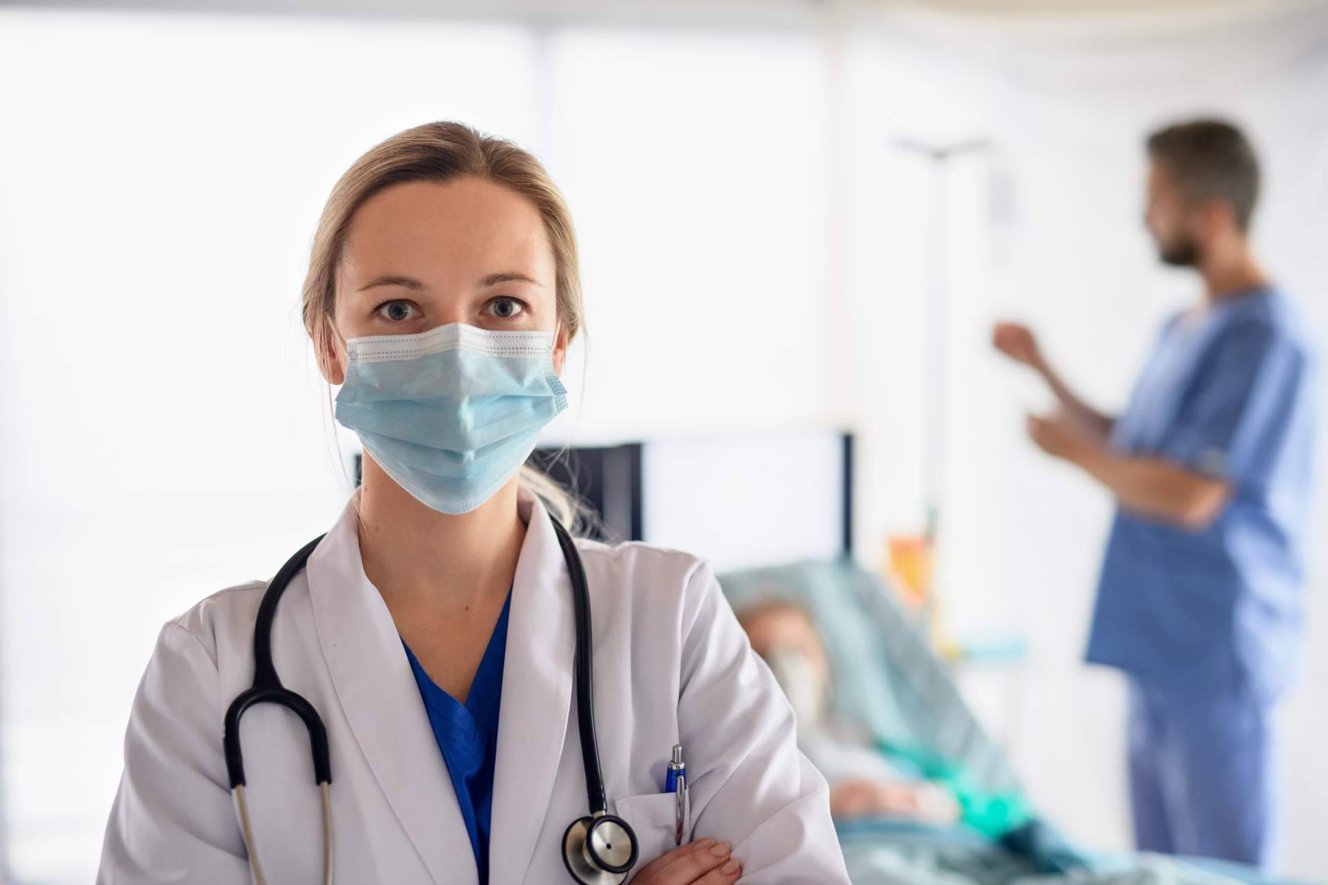Los cursos homologados y baremables para el sector sanitario que ofrece Socideco