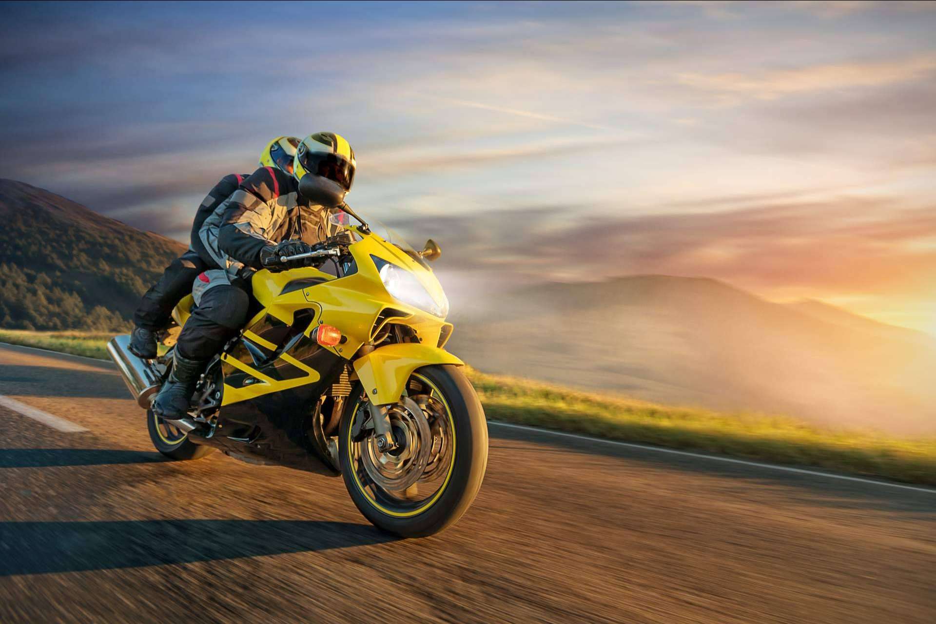 ¿Dónde encontrar la mejor selección de marcas? En la mejor tienda de ropa de moto y accesorios