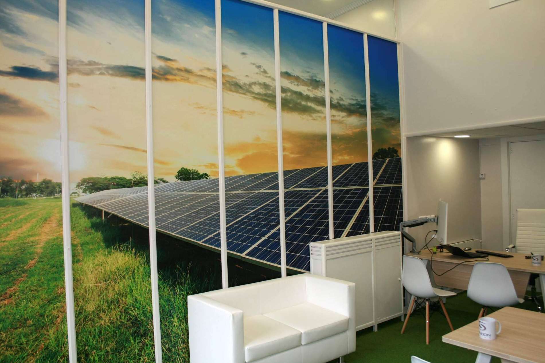 ¿Cómo reducir la factura eléctrica de las pymes?, por Stinson Solar