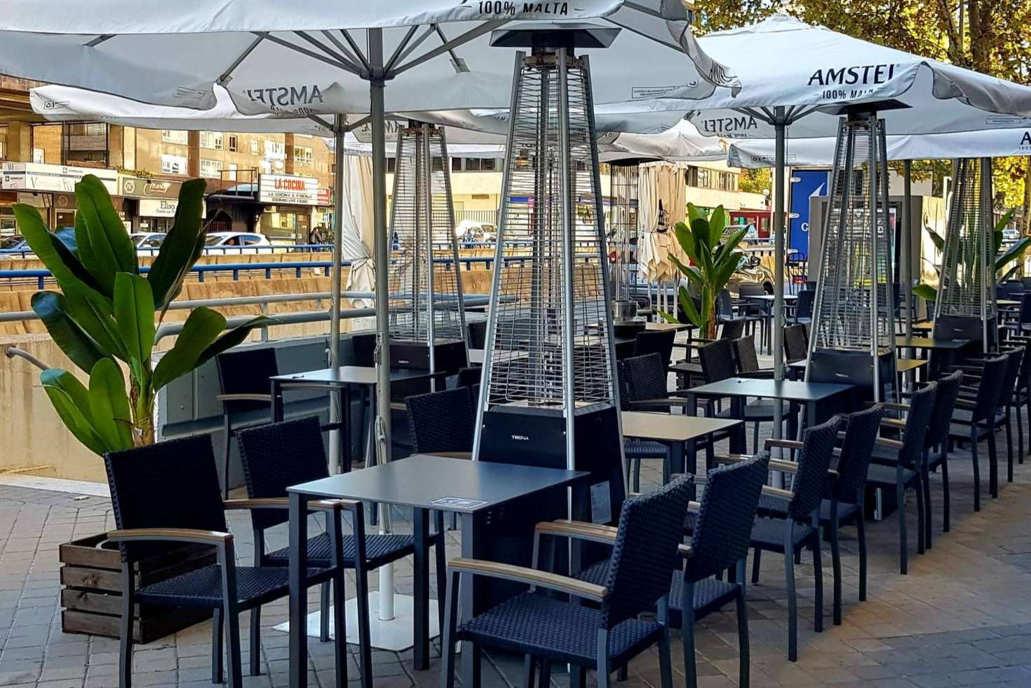 Disfrutar del terraceo en invierno con la gastronomía de calidad del bar La Mentirosa