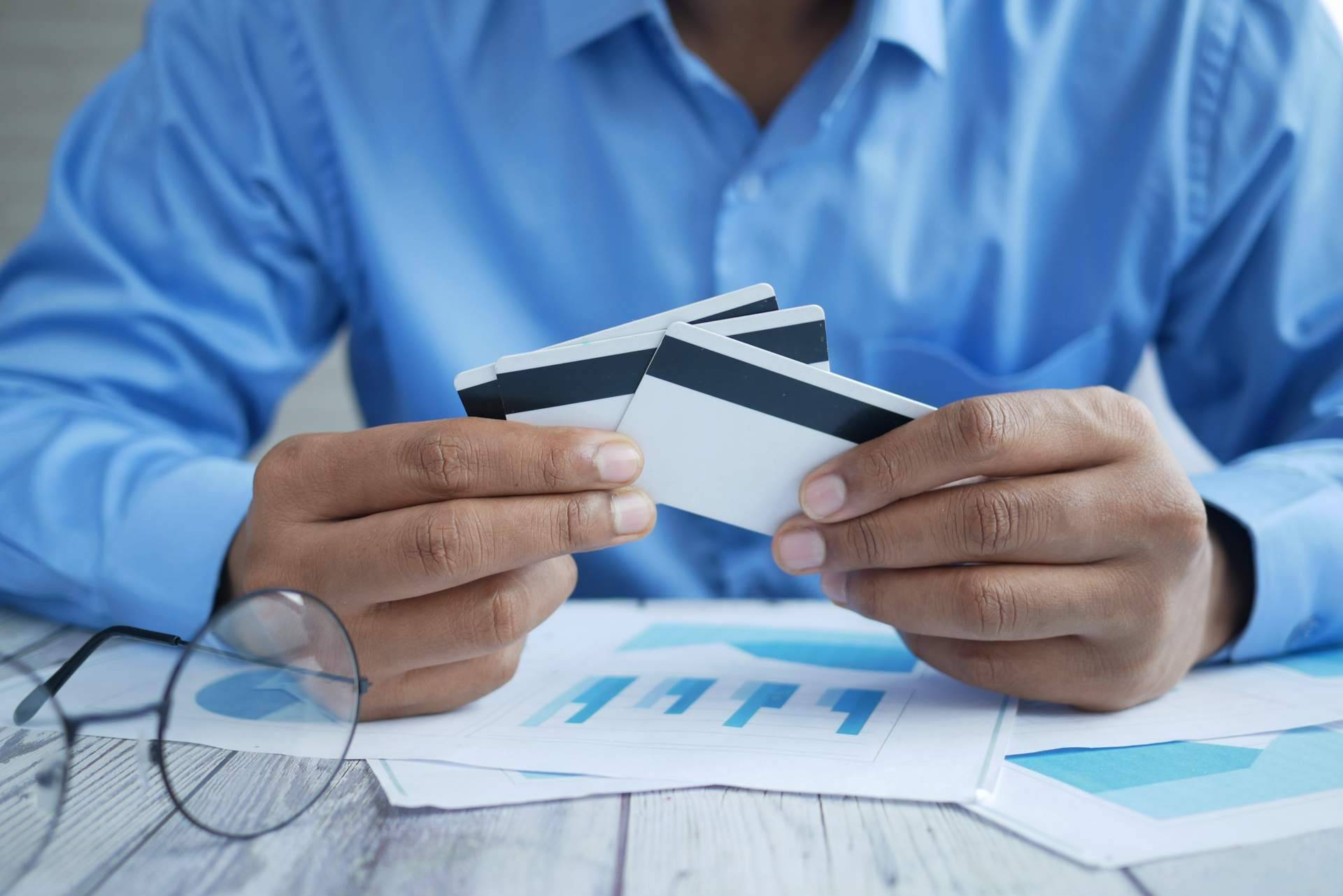 La plataforma legal valenciana Cerciora tramita, tras la cuarentena, más de 1500 demandas contra la banca por las denominadas tarjetas revolving