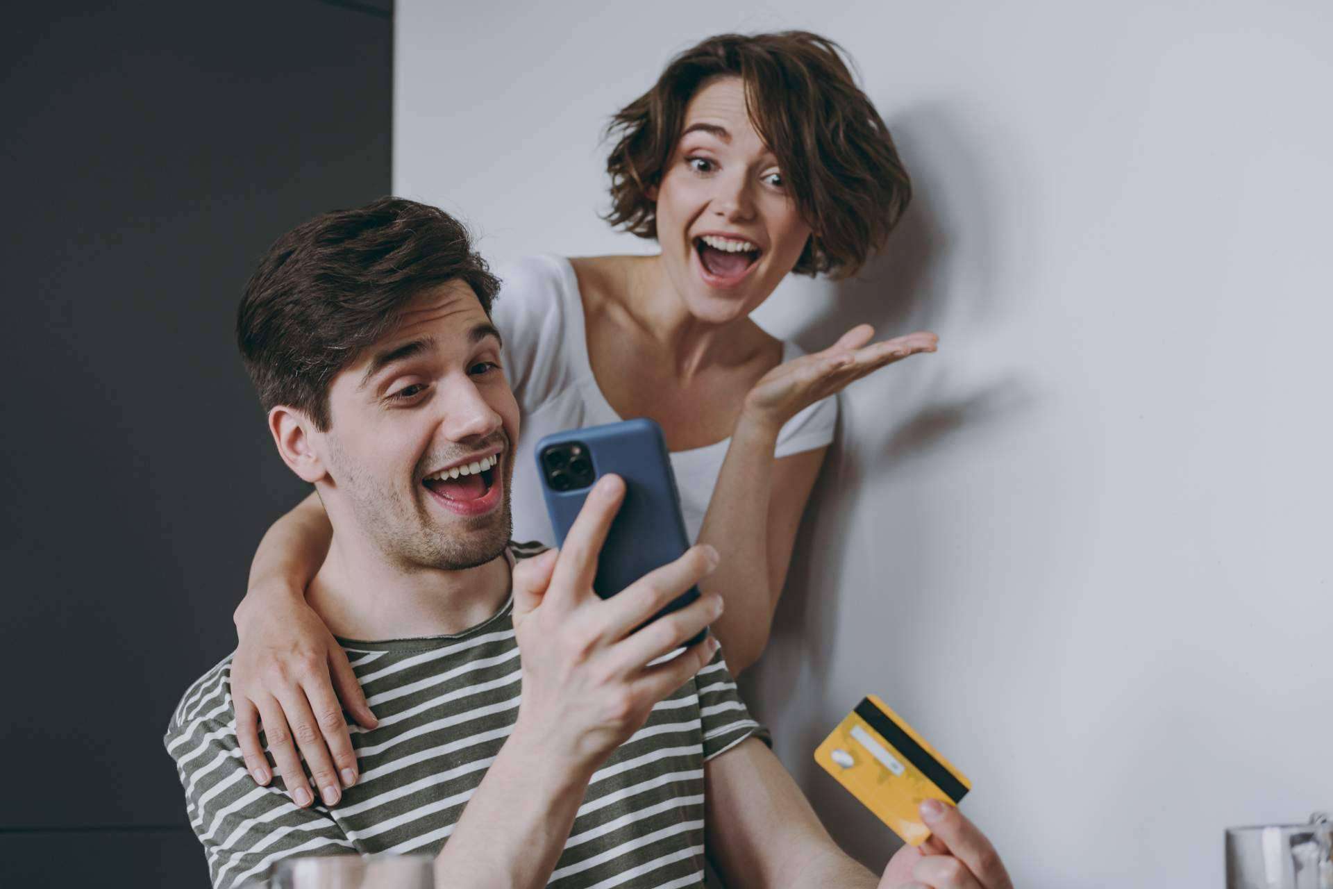 Lyconet, los afectados por la fiebre del cashback revolucionan el mercado