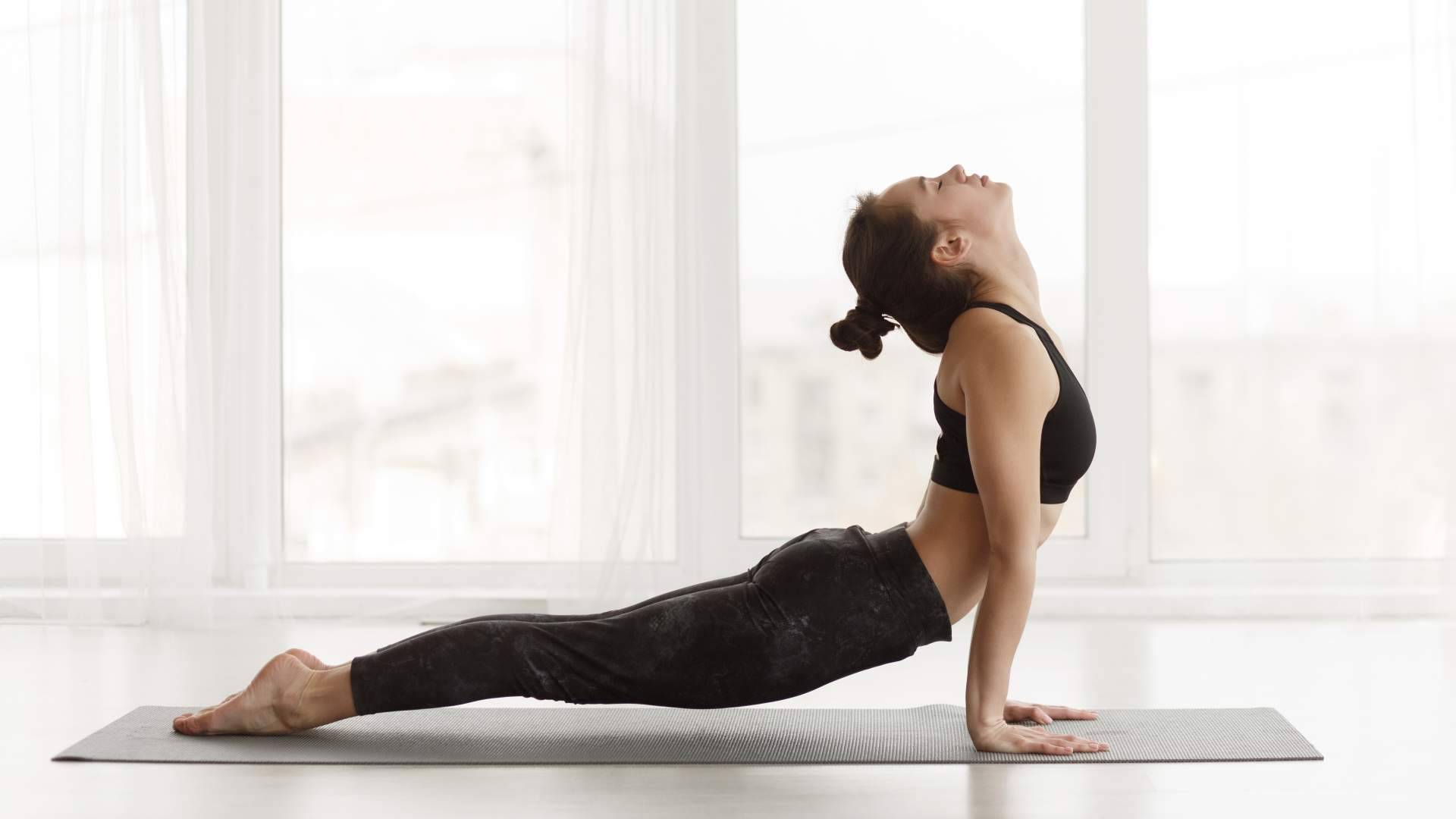 ¿Cómo es el curso online de profesor de yoga que ofrece el Centro de Yoga Kavaalya?