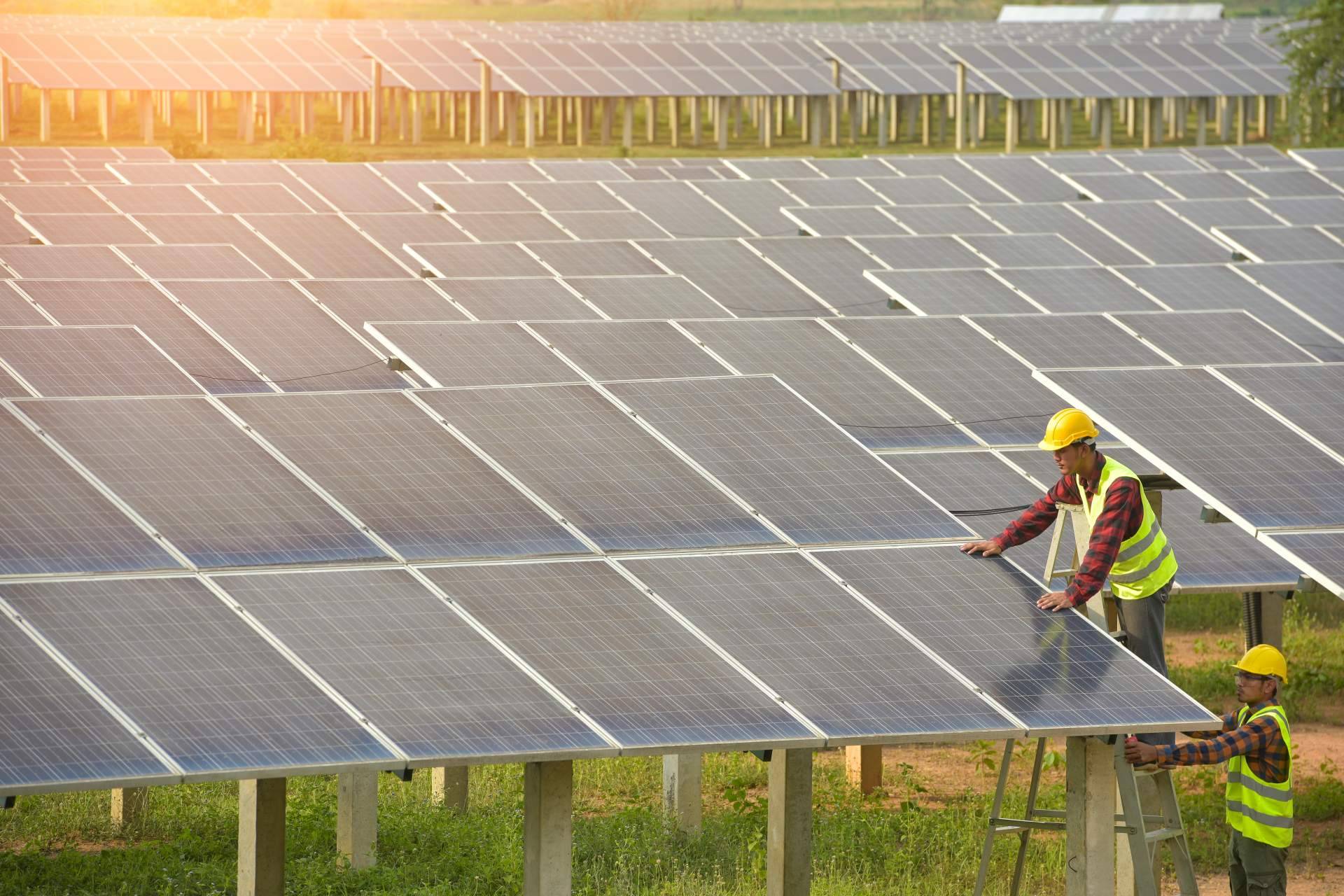 CRM para autoconsumo solar, la comunicación de los comerciales y el backend especializado en proyectos de placas solares