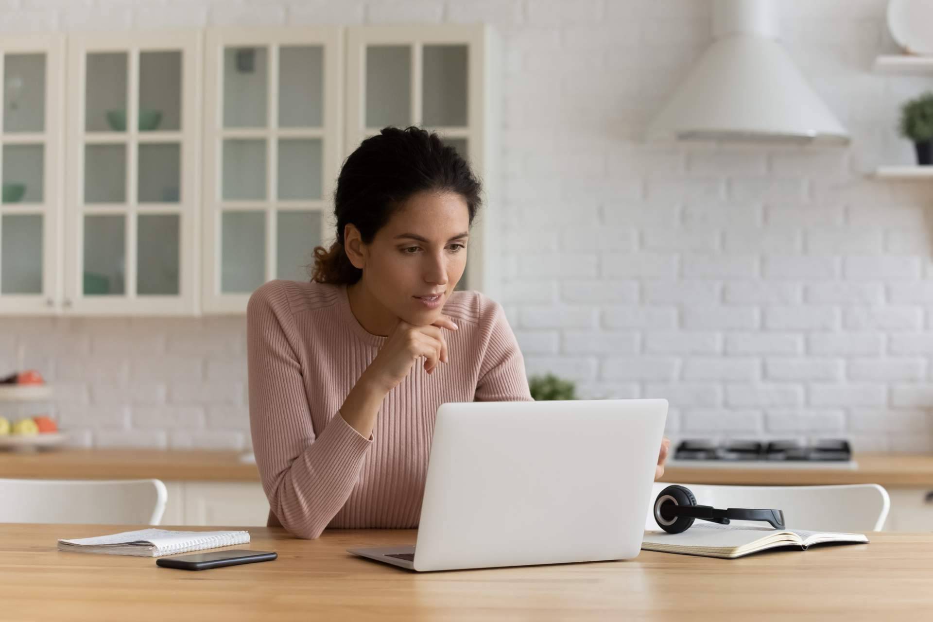 ¿Cuáles son las profesiones que tendrán más demanda en 2022?, por Implika Madrid