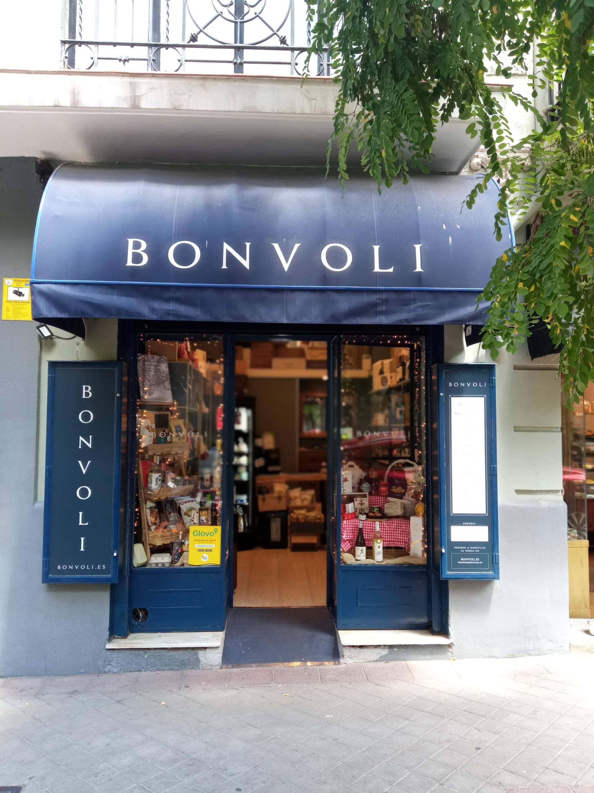 Bonvoli nació en el corazón del Barrio de Salamanca en Madrid y ahora también es una tienda online